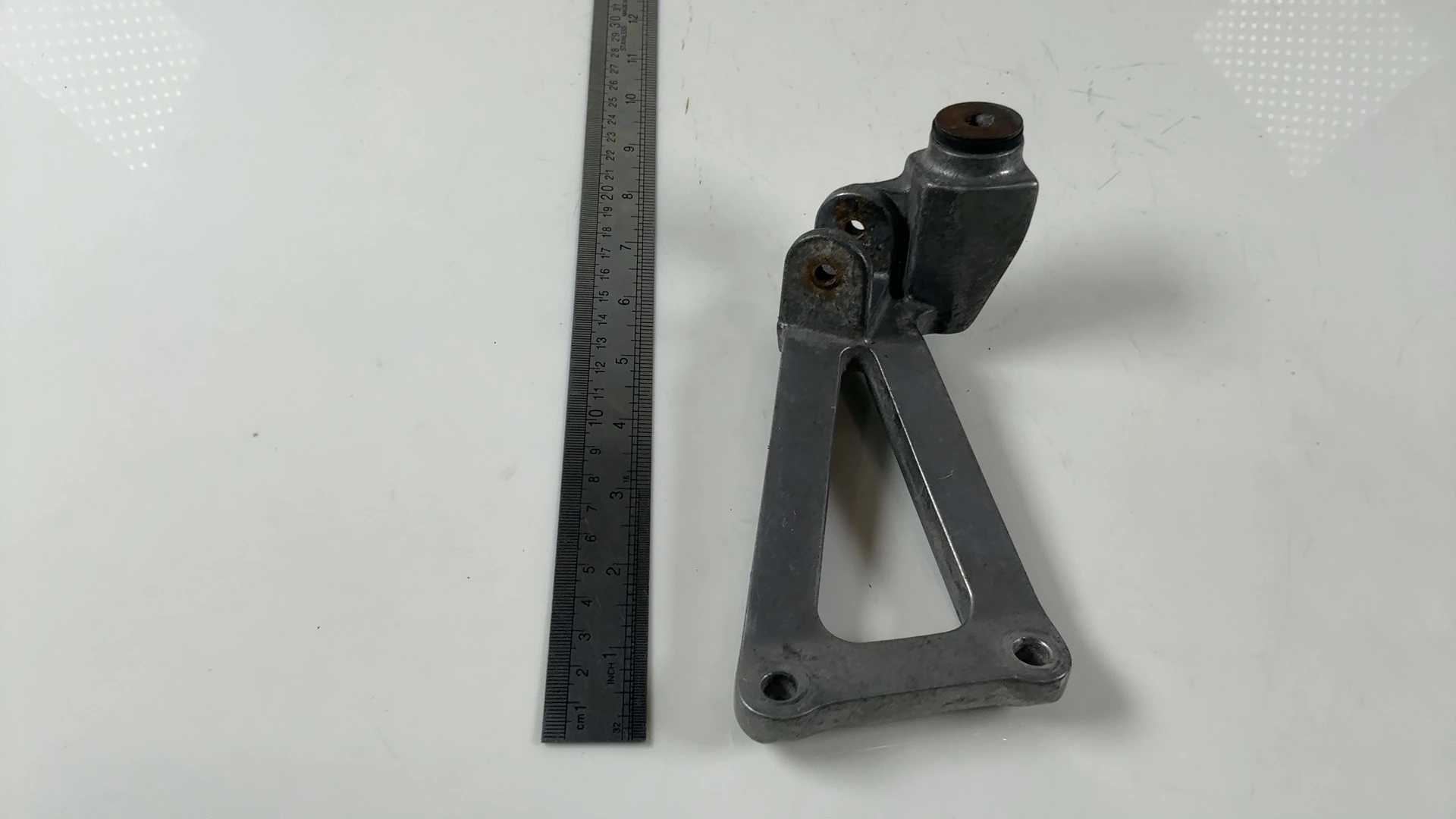 Kawasaki Ninja ZX7R ZX750P 750 Rear Right Foot Peg Bracket 1996-2003 35011-1555 - Image 4