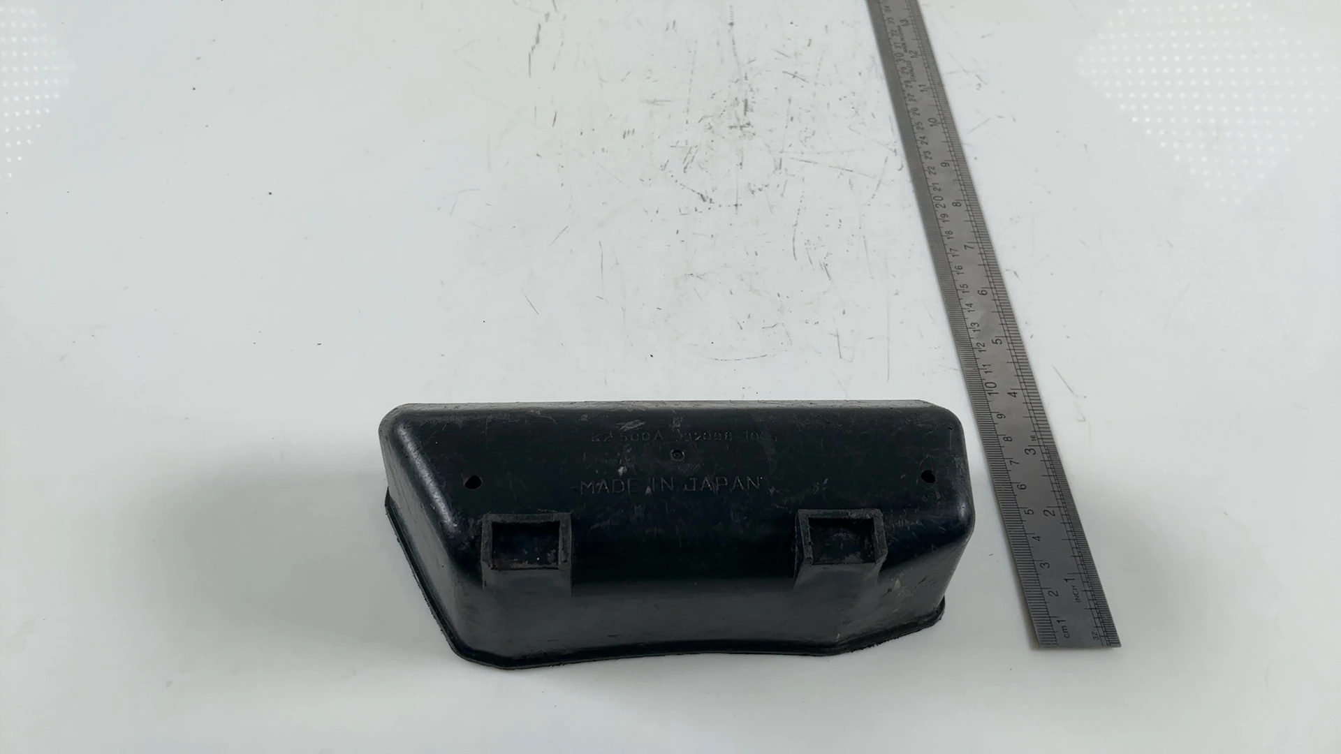 Kawasaki KZ550 KZ550A 550cc Under Seat Tool Box Tray 1980-1983 OEM 32098-1005 - Image 3
