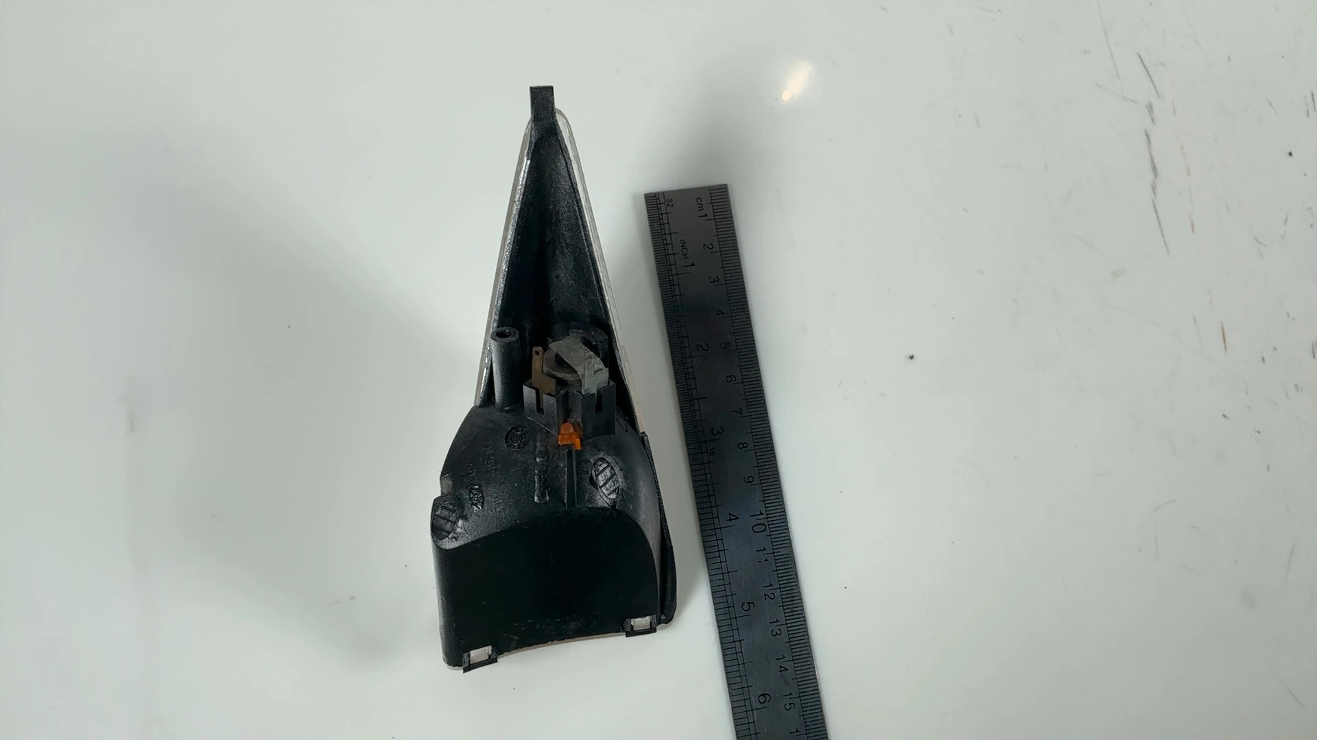 Peugeot Speedfight 2 50 Rear Right Indicator Light 1997-2008 OEM 743094 - Image 3