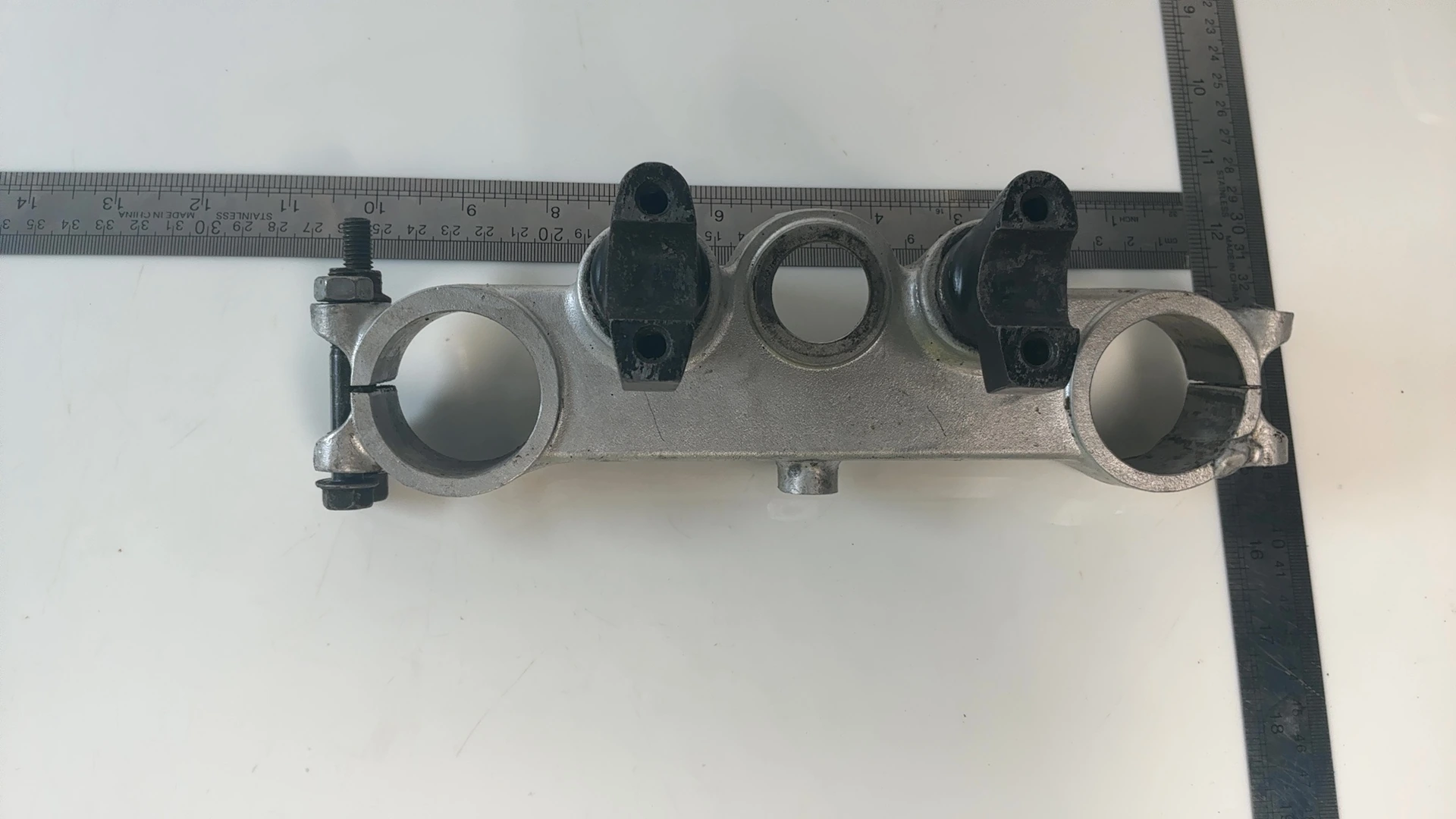 Kawasaki KDX200 E3 200cc Upper Fork Bridge Triple Clamp 1991 1992 OEM 44039-1215 - Image 3