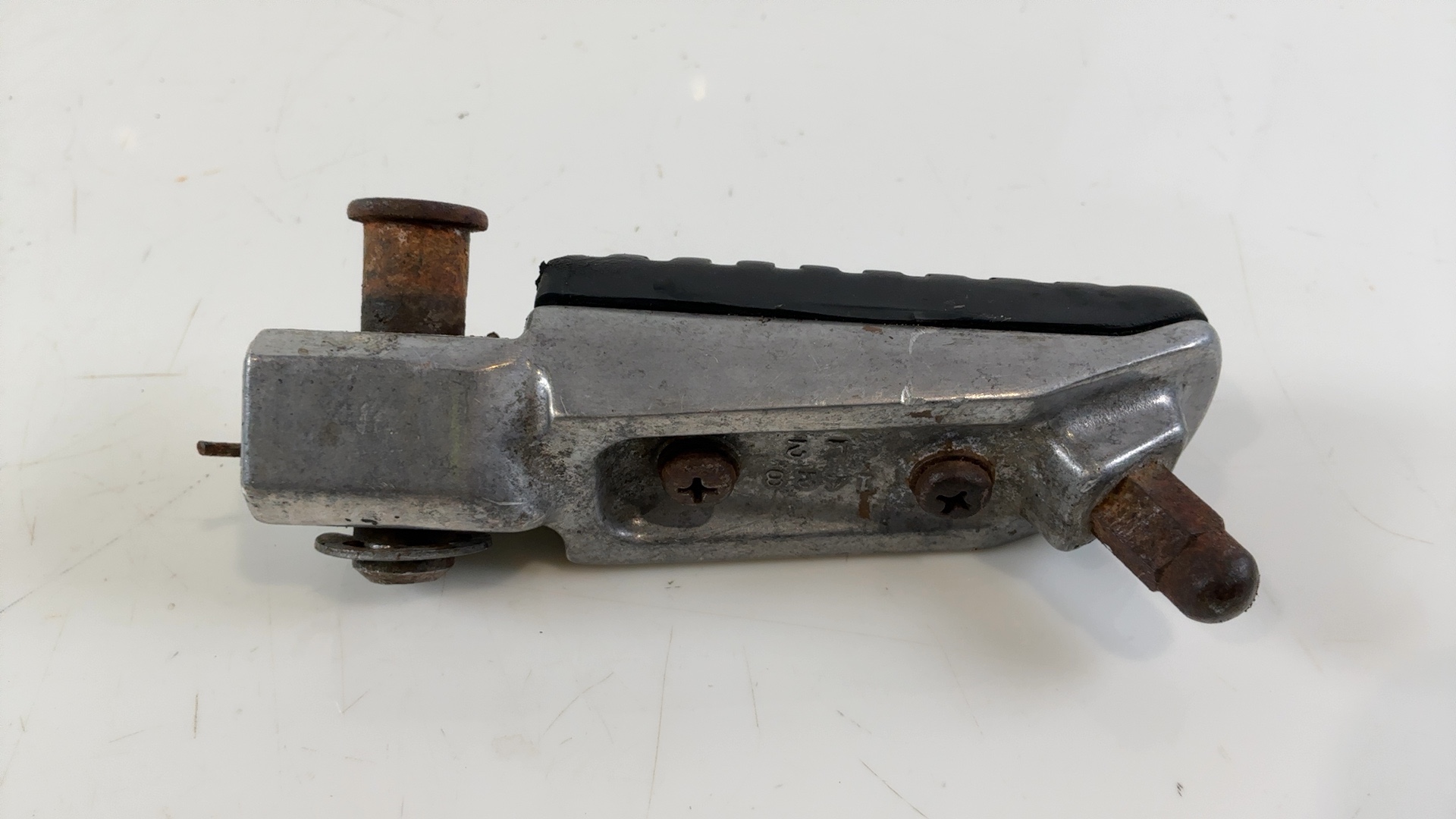 Kawasaki ZR7 ZR750 750cc Front Left Rider Footrest Peg 1999-2003 OEM 34028-1428 - Image 3