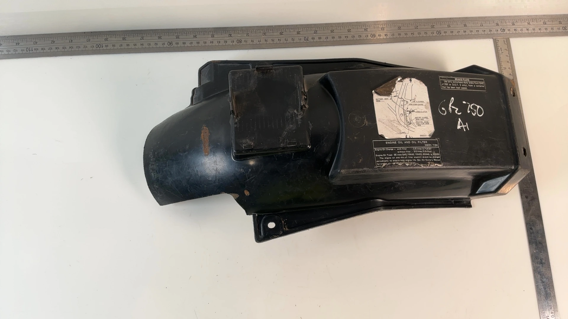 Kawasaki GPz750 ZX750A 750 Inner Rear Fender Mud Guard 1983-1985 OEM 35023-1106 - Image 3