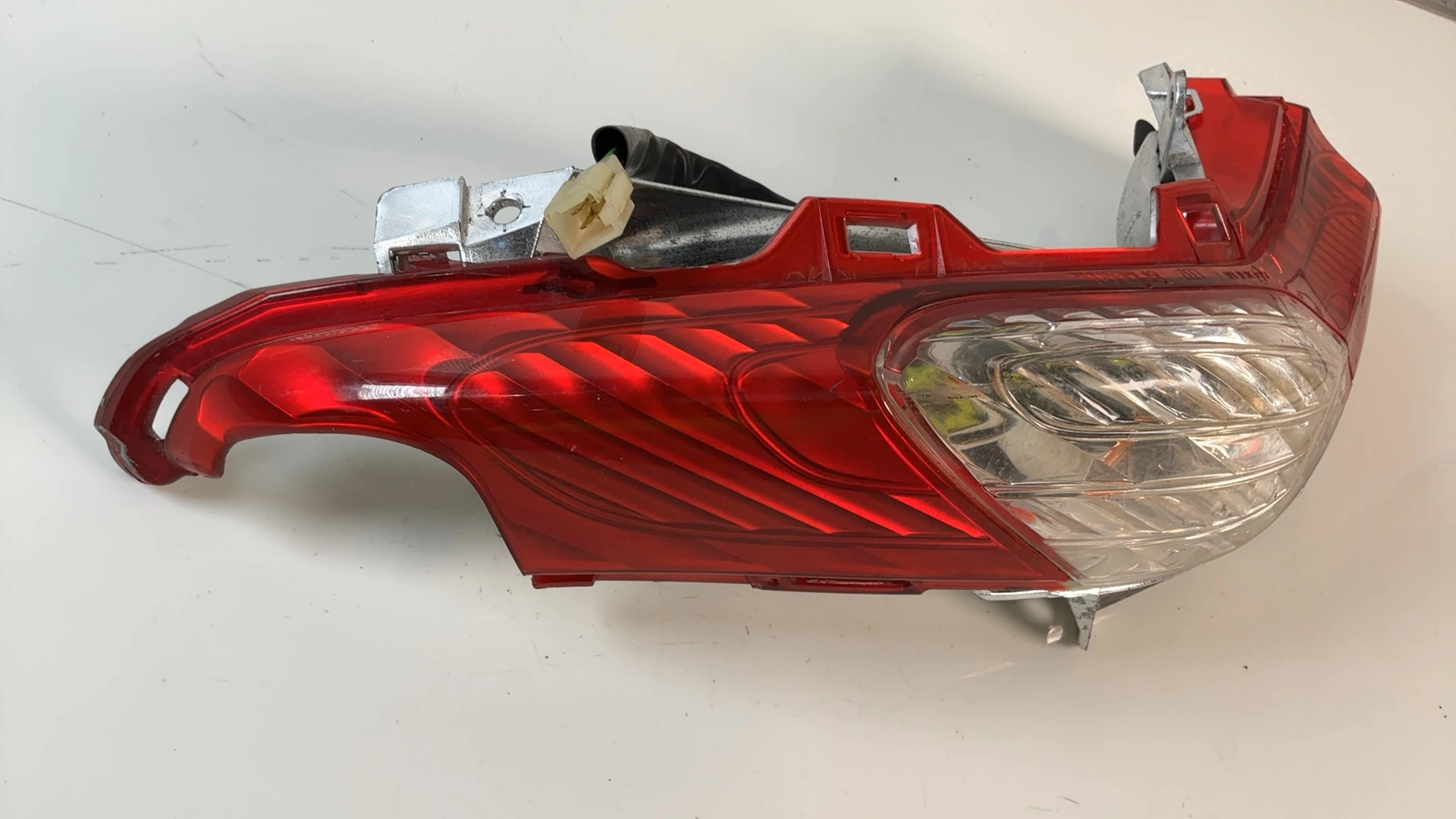 Honda S-Wing FES 125 150 Right Rear Tail Light Lamp 2007-2012 OEM 33852-KRJ-791 - Image 4