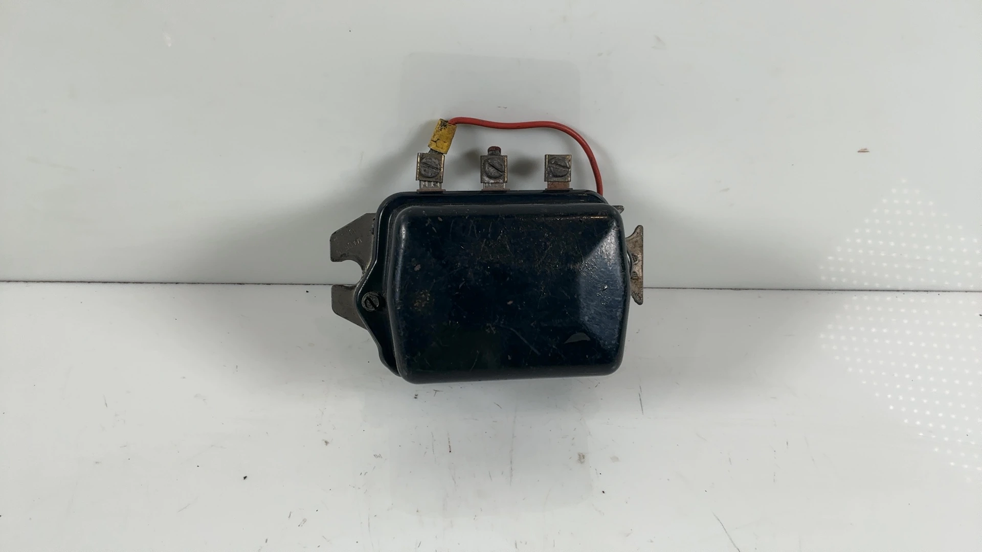 Harley FLH Shovelhead 2130 1200cc Voltage Regulator 1966-1978 OEM 74510-64