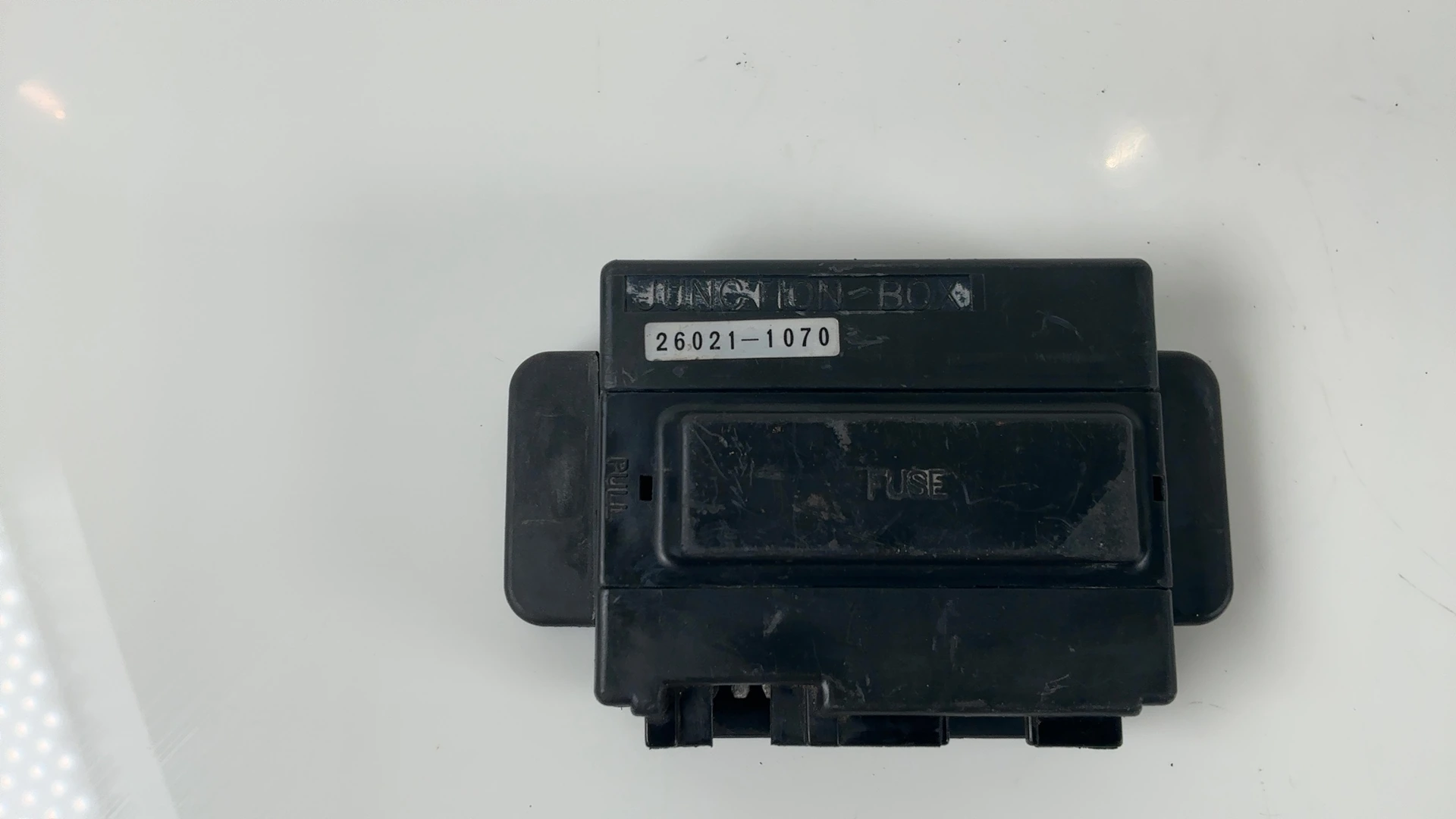 Kawasaki Ninja ZX7 750cc Junction Fuse Box 1991-1995 OEM 26021-1070 - Image 2