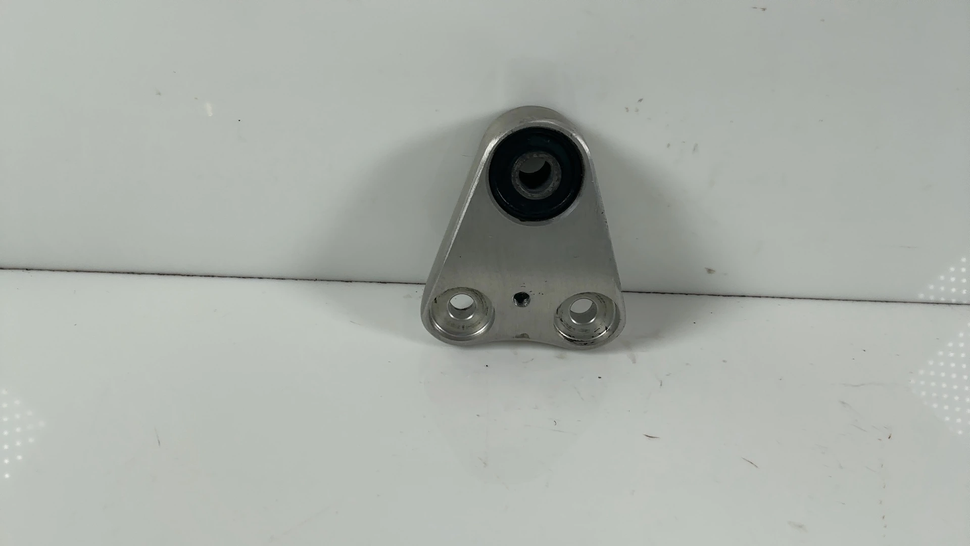 Suzuki Bandit GSF1200 1200 CC Engine Mount Bracket 2001-2006 OEM 41900-32F00-33J - Image 2