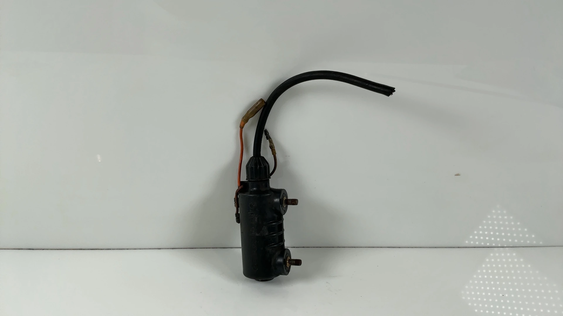 Yamaha RD250 CM11-50 250cc Ignition Coil 1973-1979 OEM 254-82310-60-00
