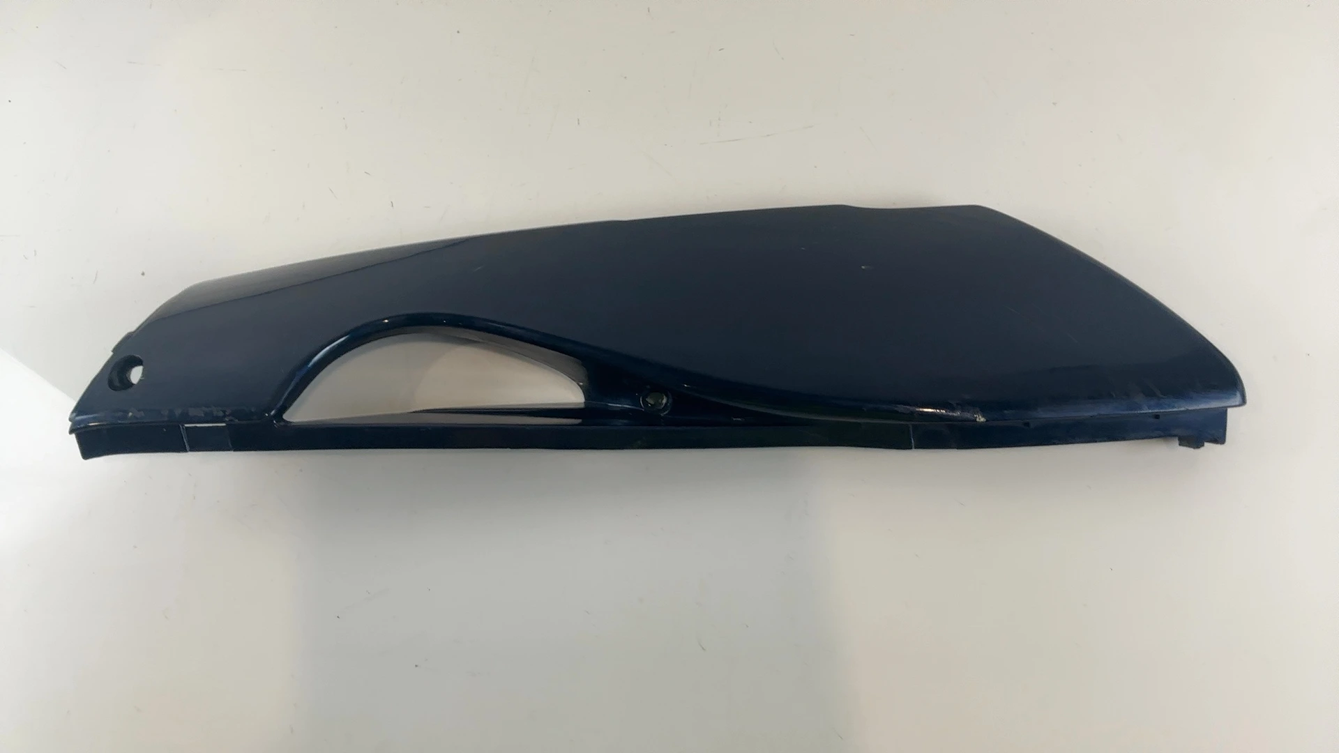 Honda NES 125 @ 125 CC Right Lower Side Fairing Cowl 2000-06 OEM 83540-KGF-9000