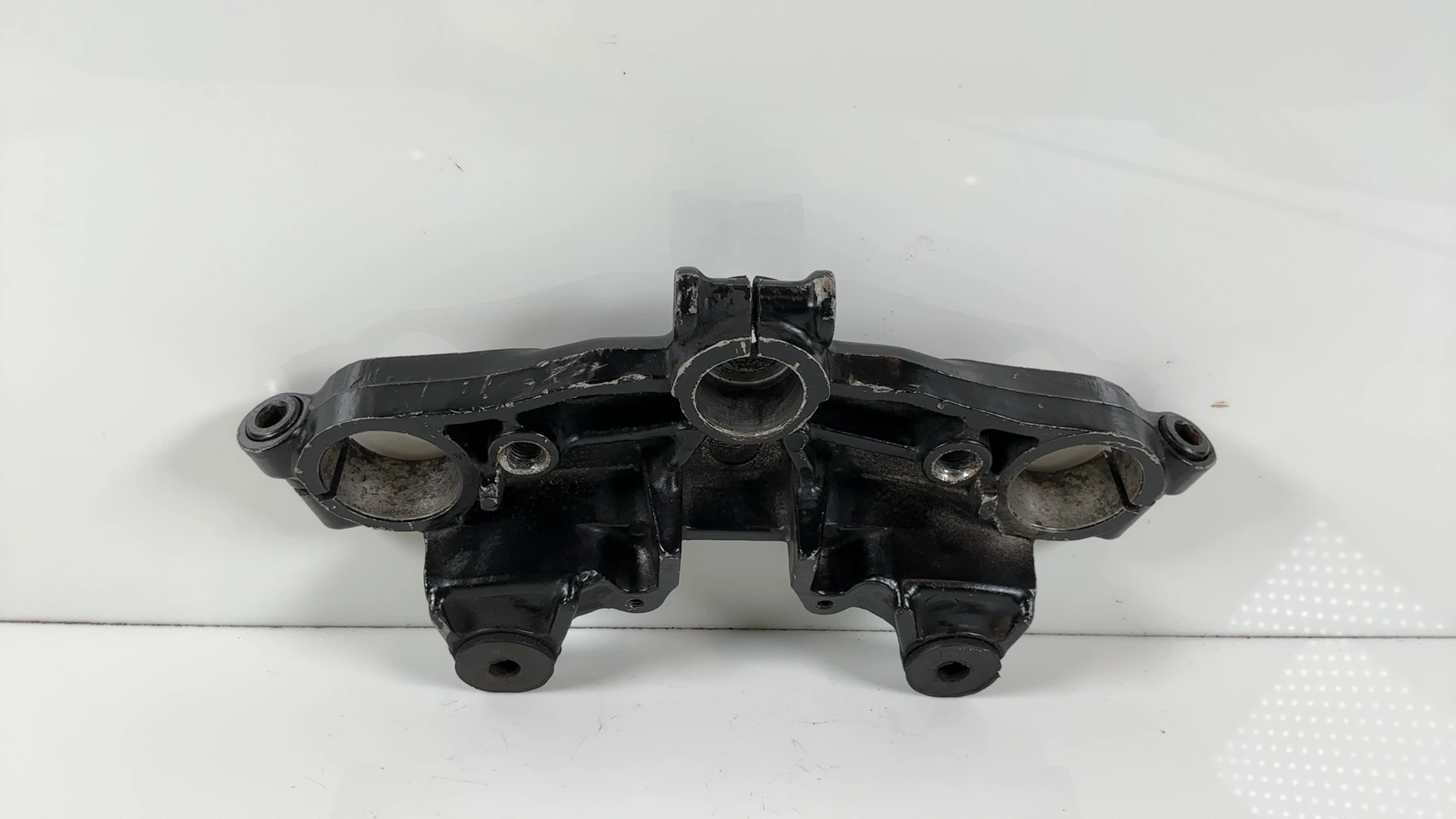 Suzuki GSX1100 GSX 1100 EFE Upper Fork Bridge Yoke 1985 1986 OEM 51311-00A00-15T - Image 1
