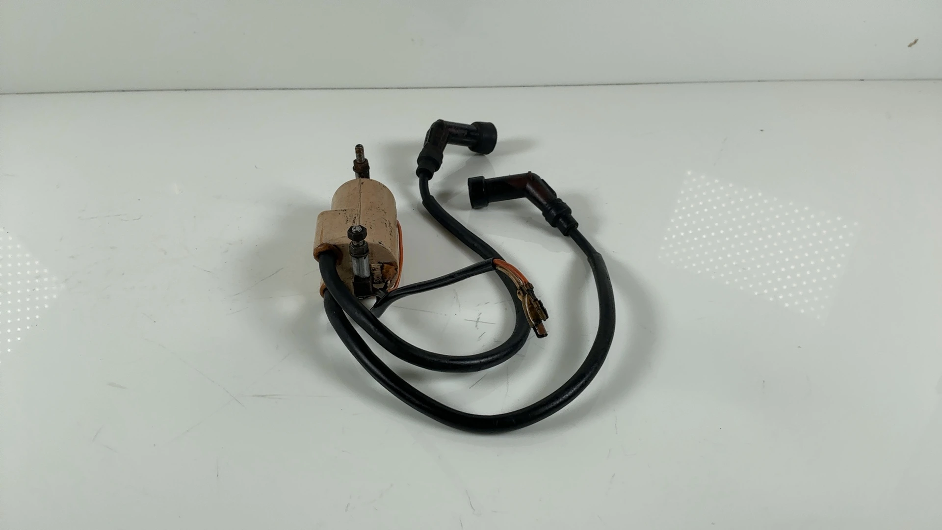 Suzuki GS850 G 850cc Ignition Coil 1981 1982 OEM 33410-45110 - Image 3