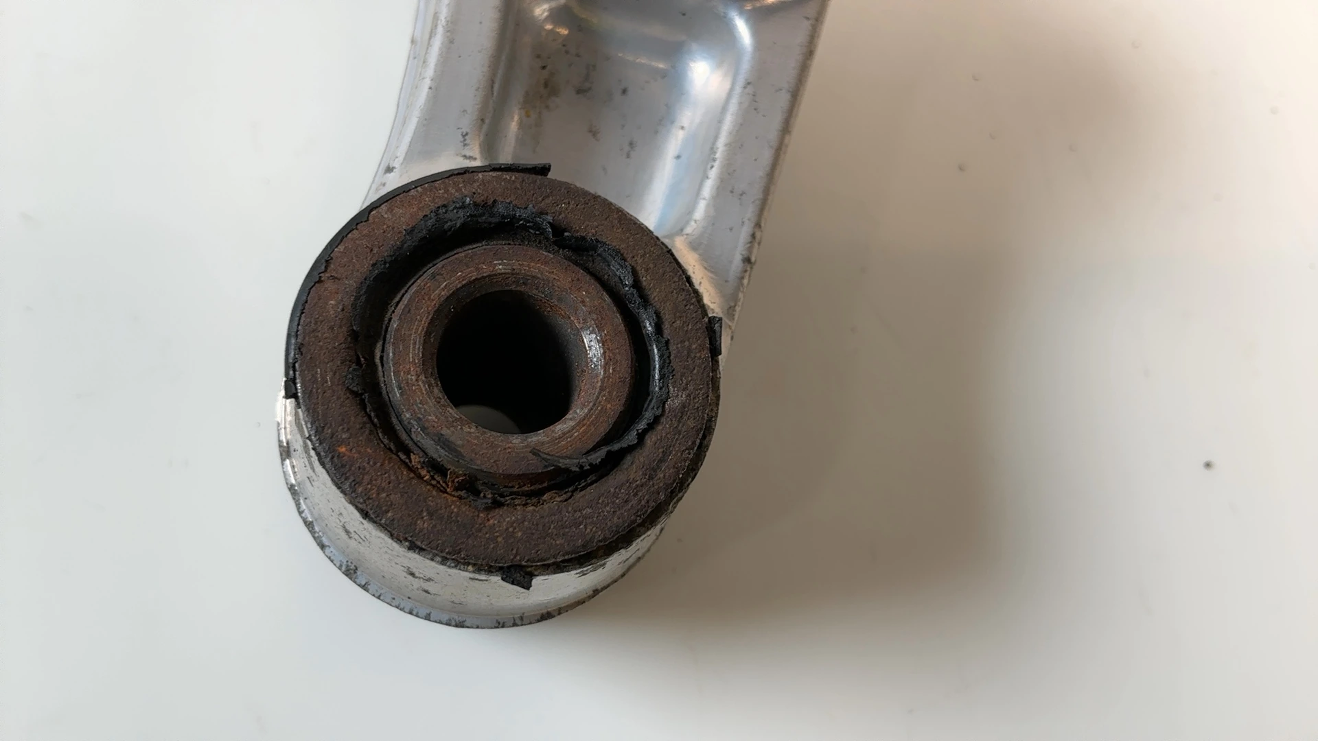 Kawasaki GPZ900 Ninja ZX900A 900 CC Rear Shock Linkage 1984-1993 OEM 46102-1108 - Image 7