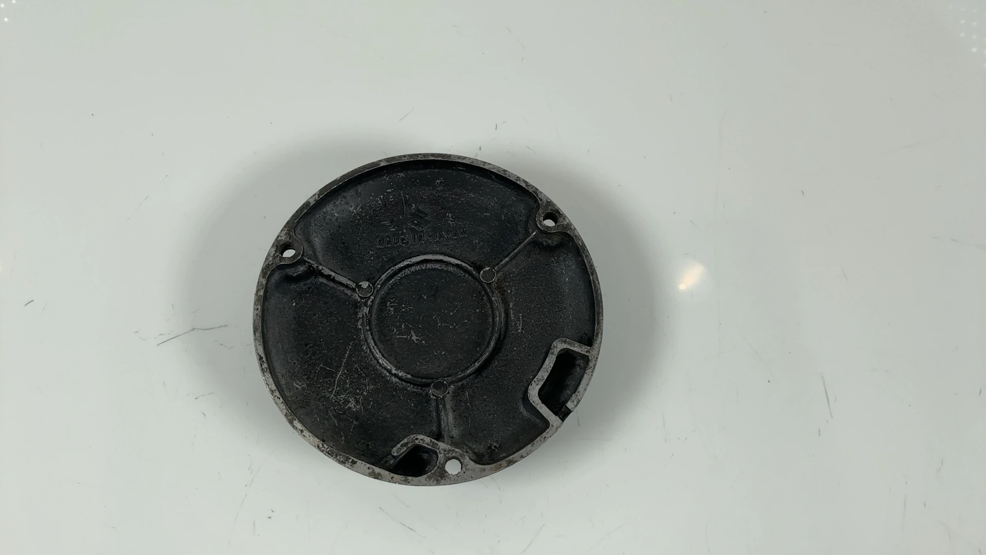 Suzuki GSX250E GSX250 250cc Ignition Cover 1982 1983 OEM 11351-11402 - Image 6