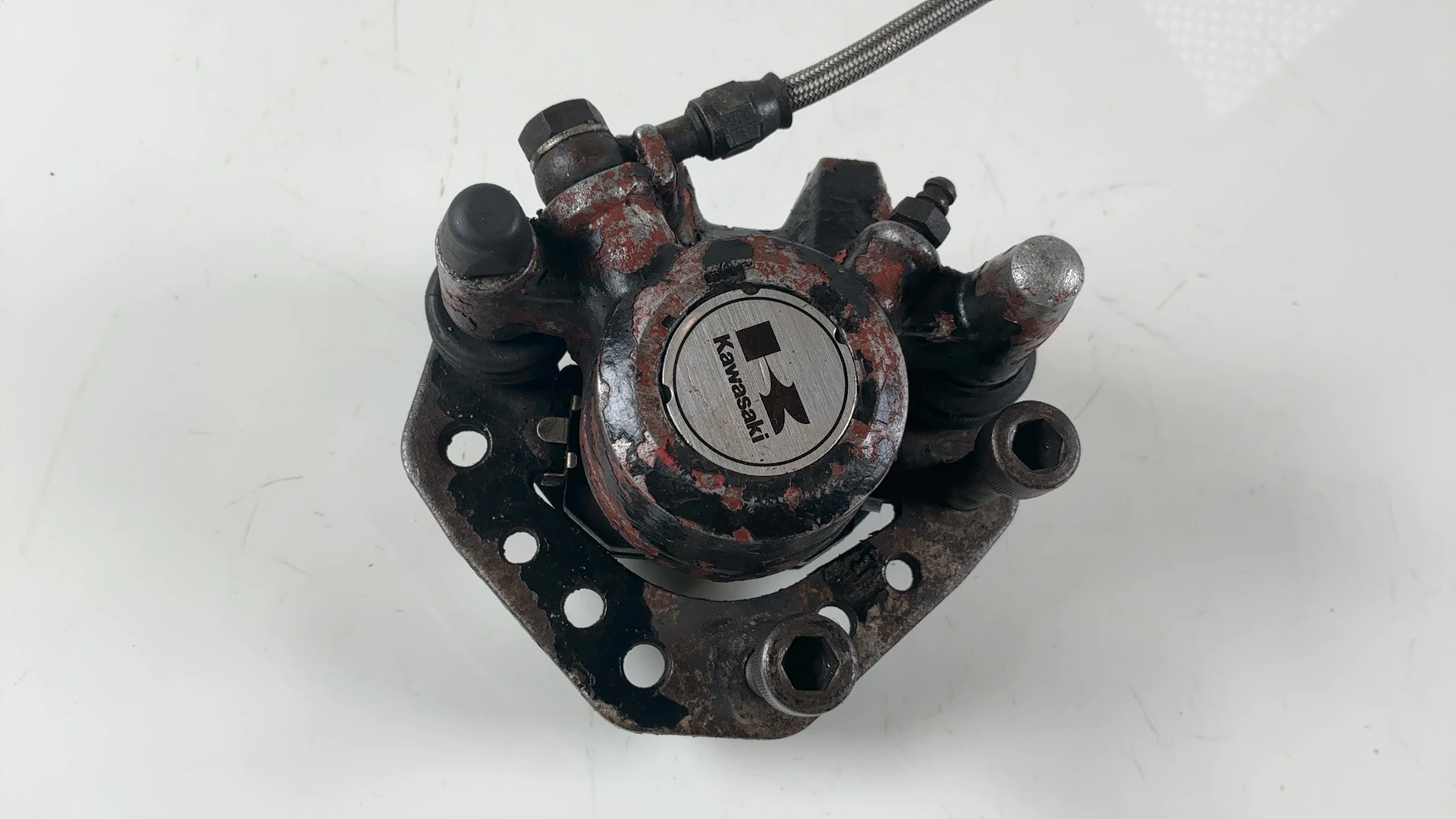 Kawasaki Voyager ZN1300A 1300 Front Right Brake Caliper 1983-1985 OEM 43041-1095