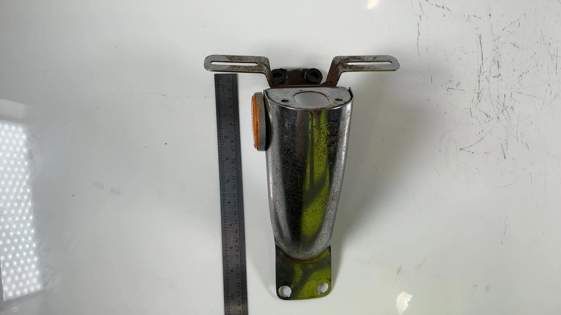Suzuki T250 T350 T500 250cc 350cc 500cc Tail Light Bracket 1968-1975 35726-11010 - Image 4