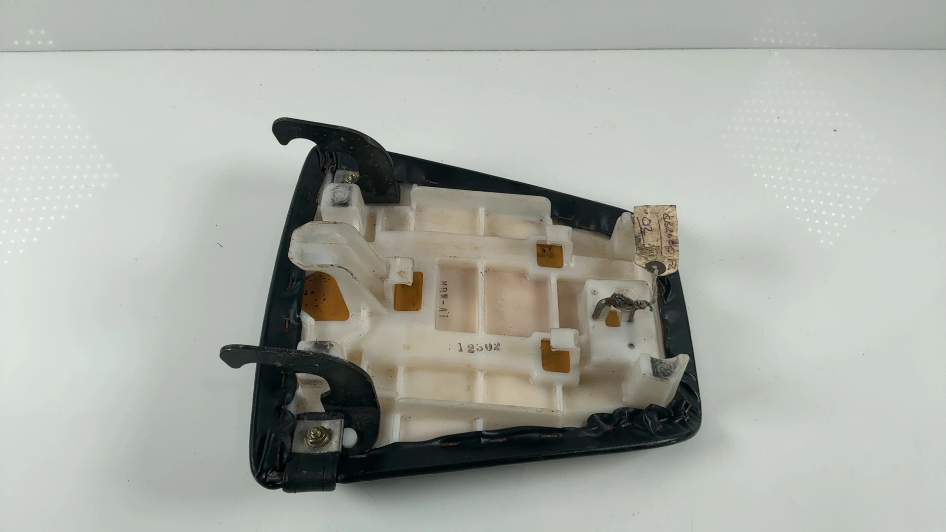 Honda CBR 600 F4i 600cc Rear Passenger Seat 2001-2006 OEM 77300-MBW-A20ZB - Image 4