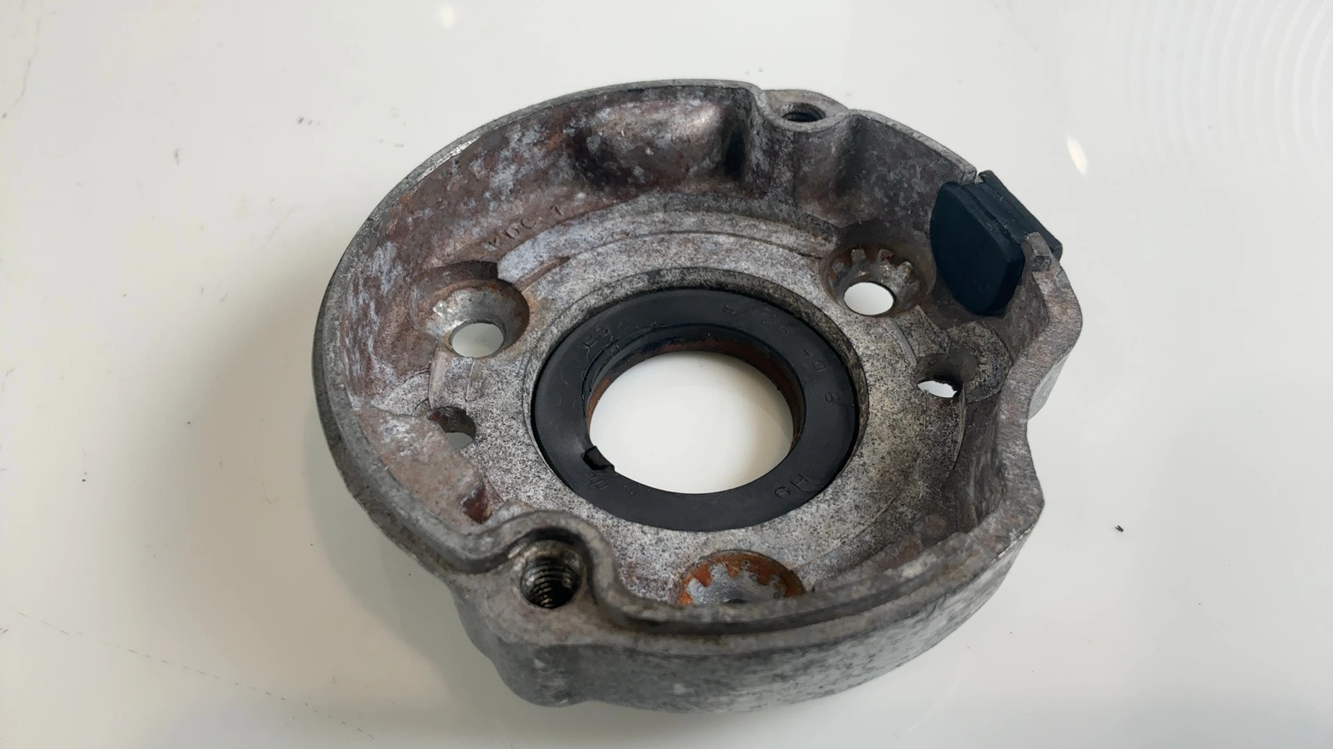 Yamaha XS650 XS650S 650cc Ignition Points Housing Cover 1970-83 256-11157-03-00 - Image 4