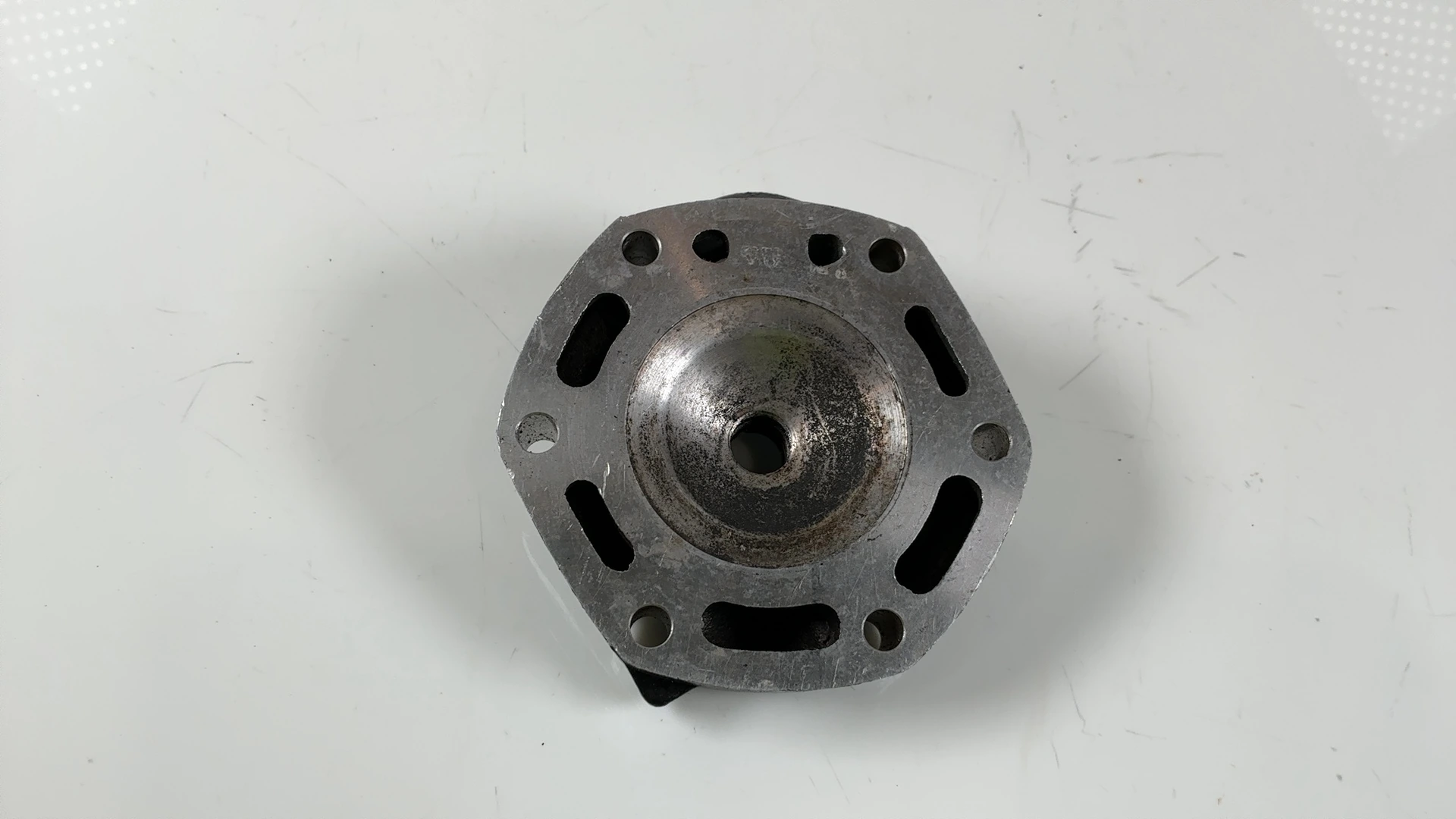 Honda NSR 125 JC22 125cc Cylinder Head 1993-2001 OEM 12201-KBS-900 - Image 6