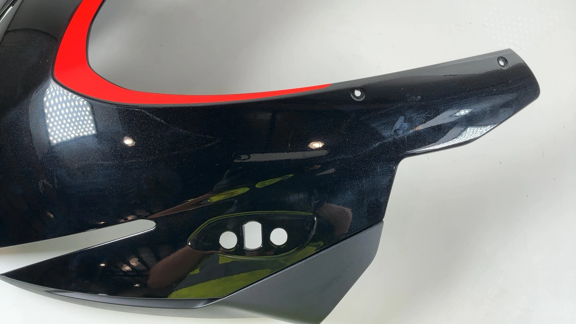 Aprilia RSV4 Factory 1100 Upper Front Nose Fairing Cowl 2025 2026 OEM 2B012898 - Image 5