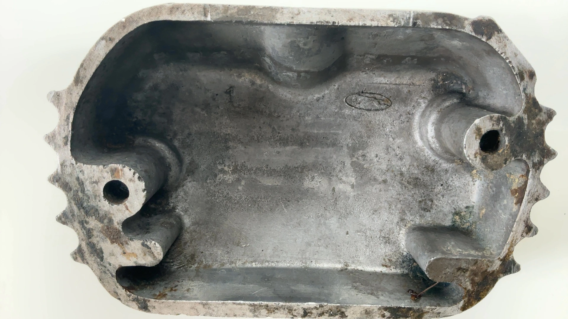 Honda Scrambler CL360 K0 360cc Ignition Points Cover 1974-1976 OEM 30371-369-000 - Image 6