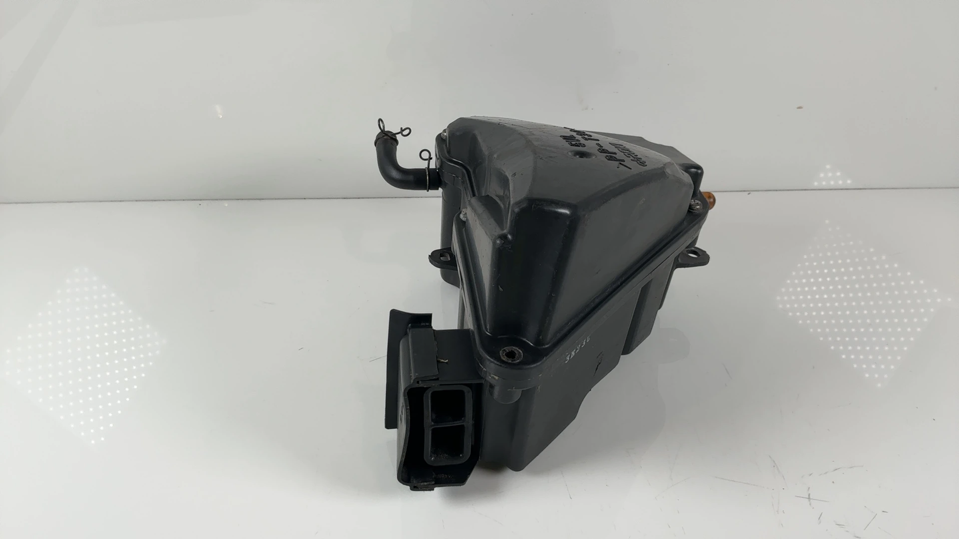 Yamaha YBR125 YBR 125 CC Air Filter Box Housing 2005-2016 OEM 5VL-E4411-00 - Image 5