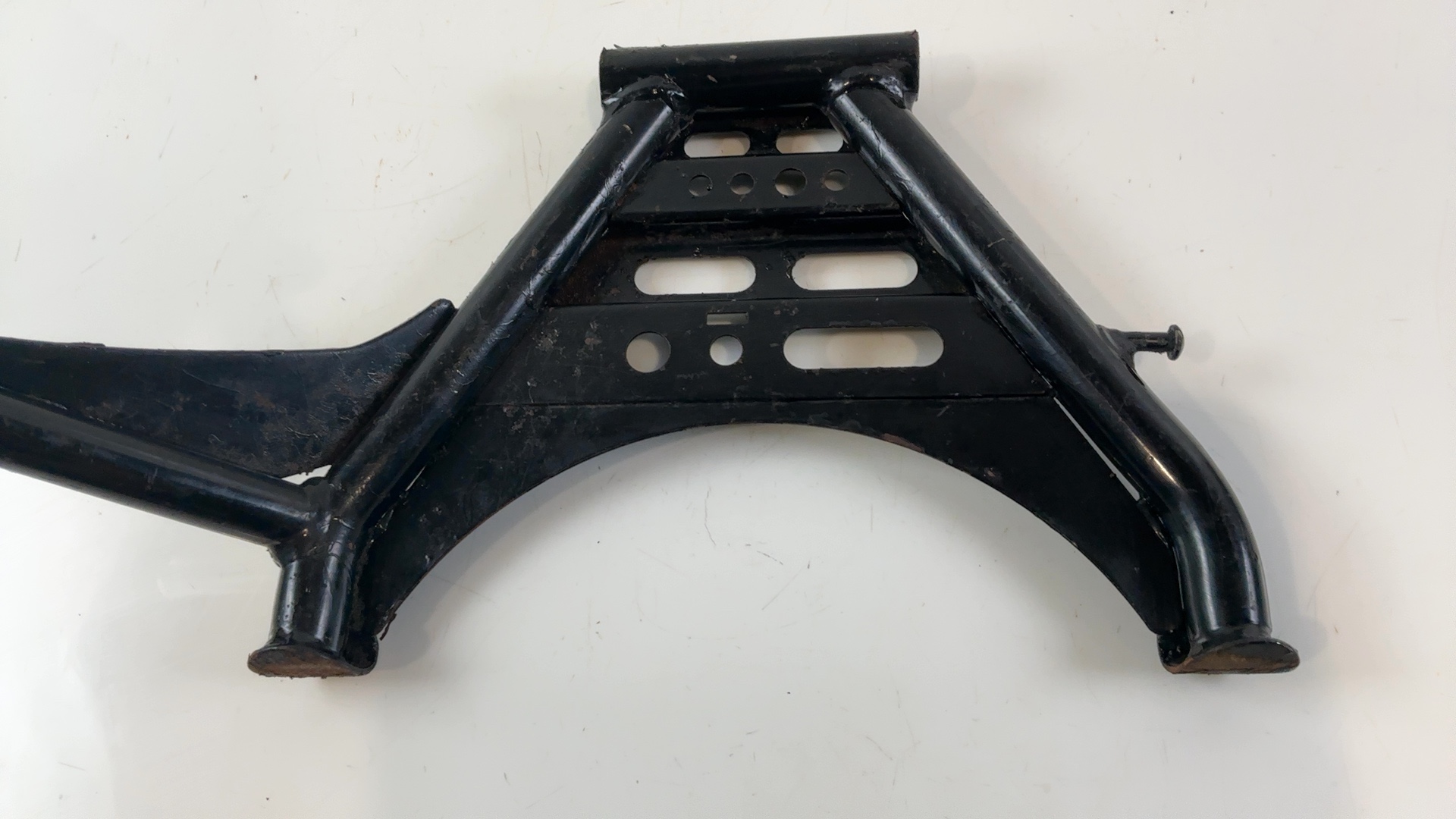 Suzuki Burgman UH125 125 125cc Center Stand 2002-2006 OEM 42100-49F00-EE3 - Image 4