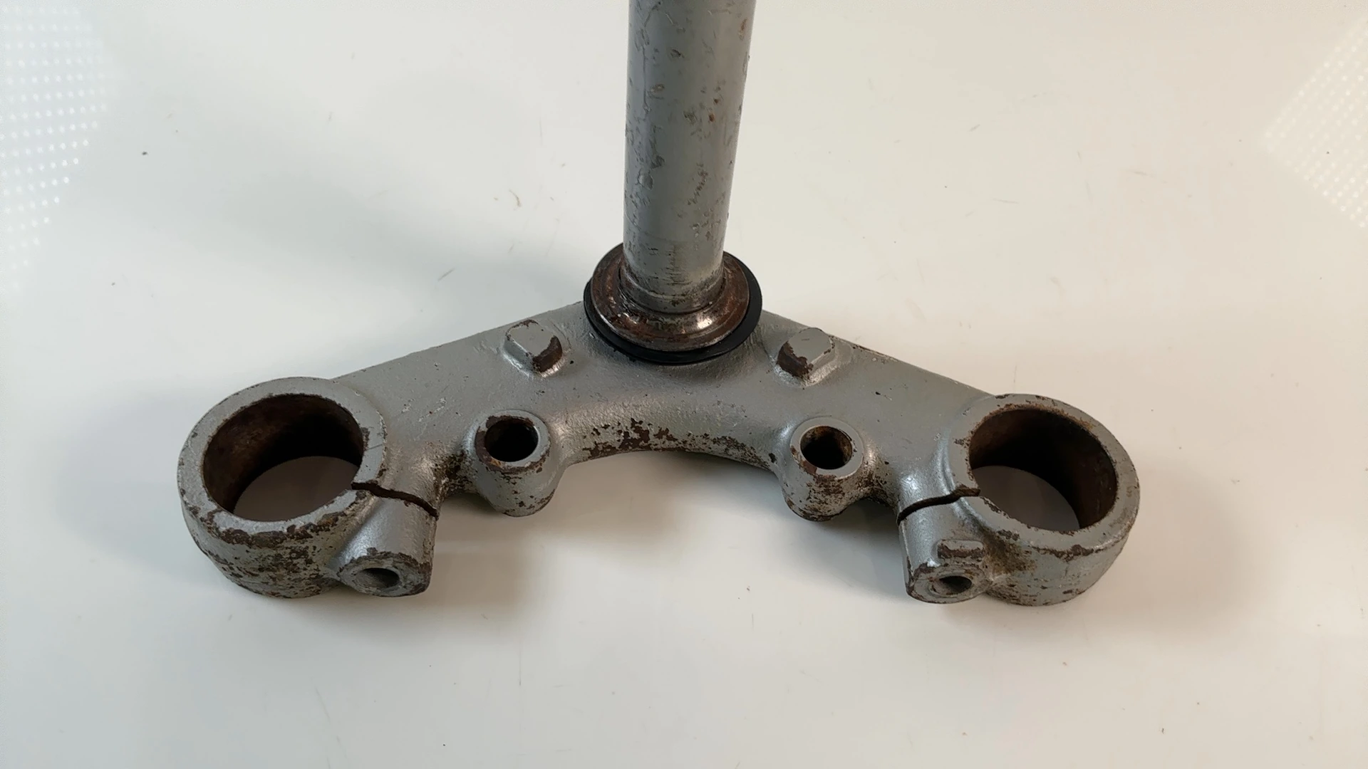 Honda NS125R TC01 124cc Lower Triple Tree Stem 1984-1987 OEM 53200-KR1-760 - Image 5