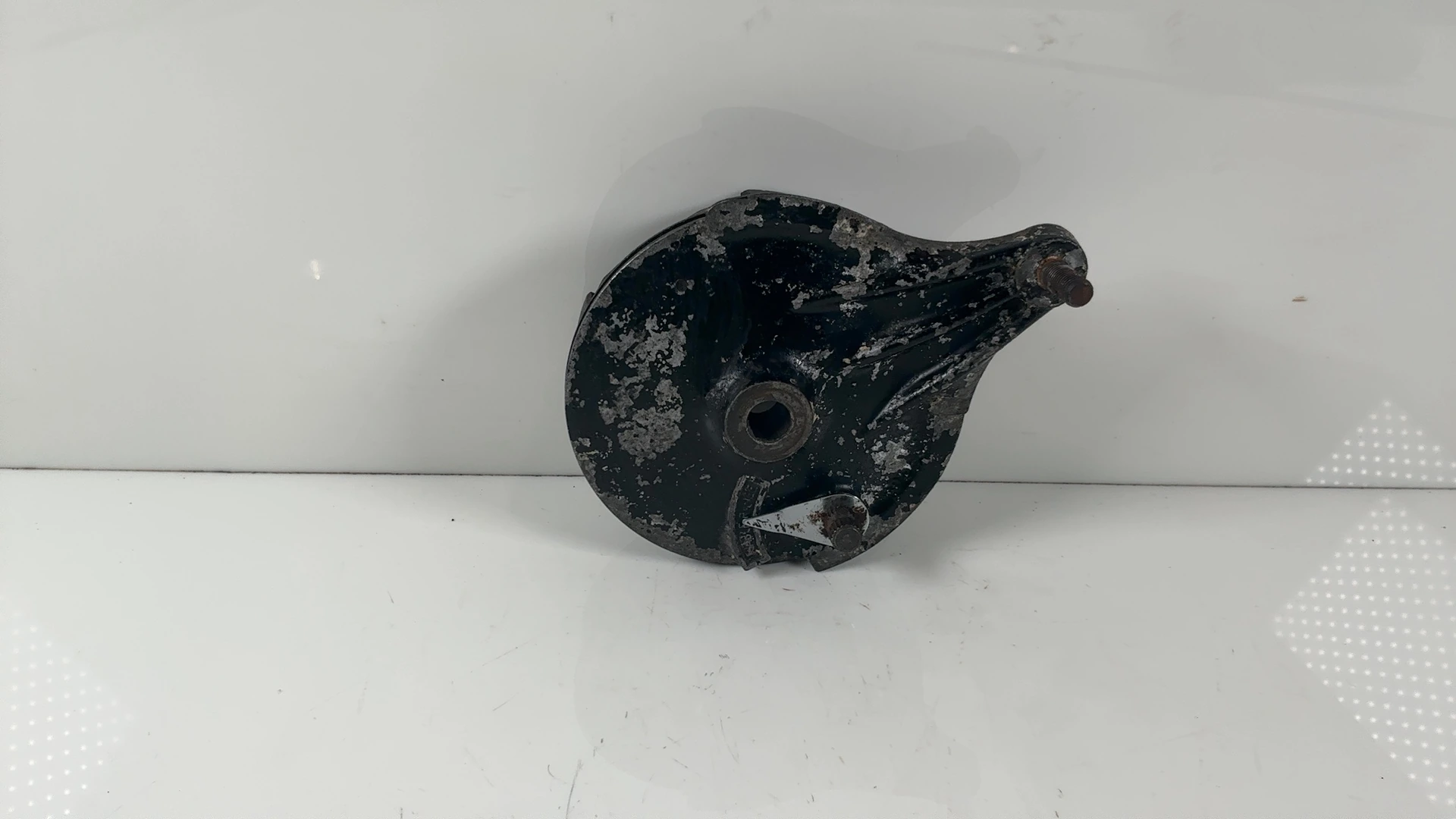 Kawasaki Z200 KZ200 200 CC Rear Brake Plate Drum 1977-1984 OEM 41035-1090