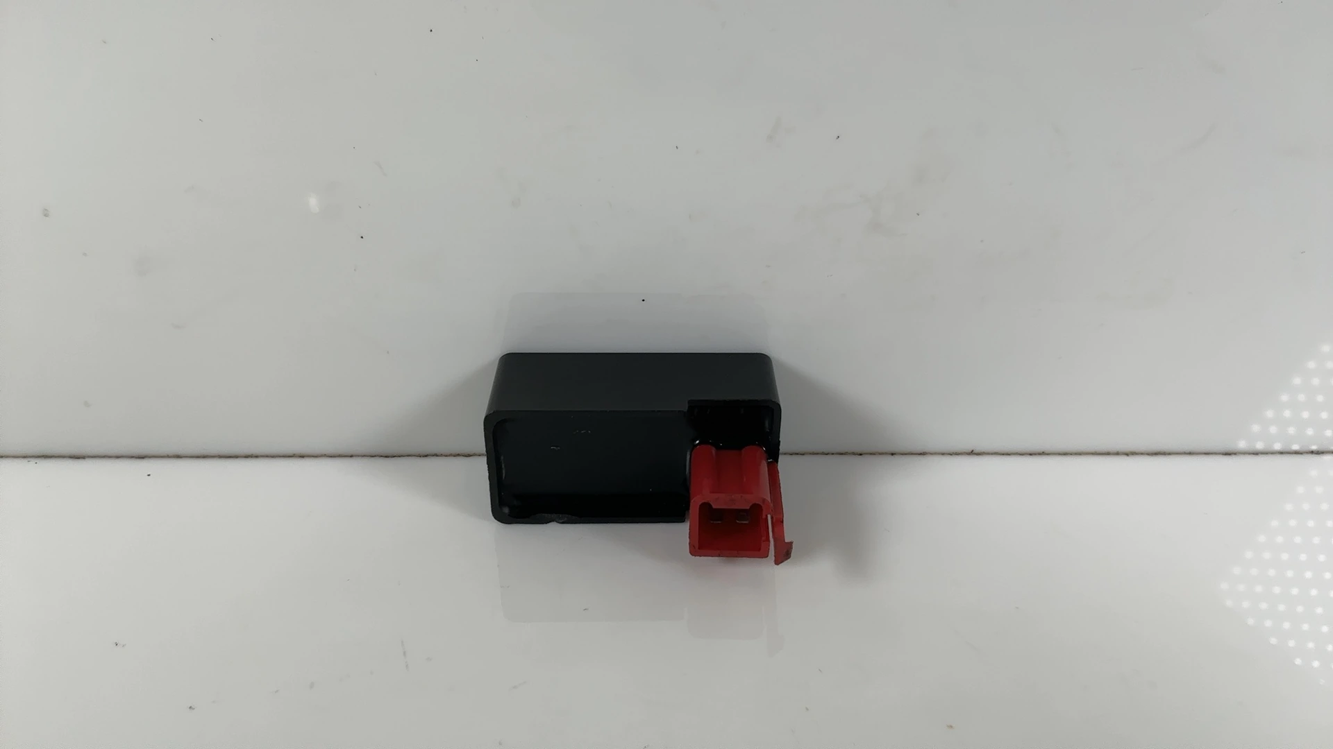Honda V65 Magna VF1100C 1100cc Pilot Lamp Relay 1983-1986 OEM 38301MF8773 - Image 2
