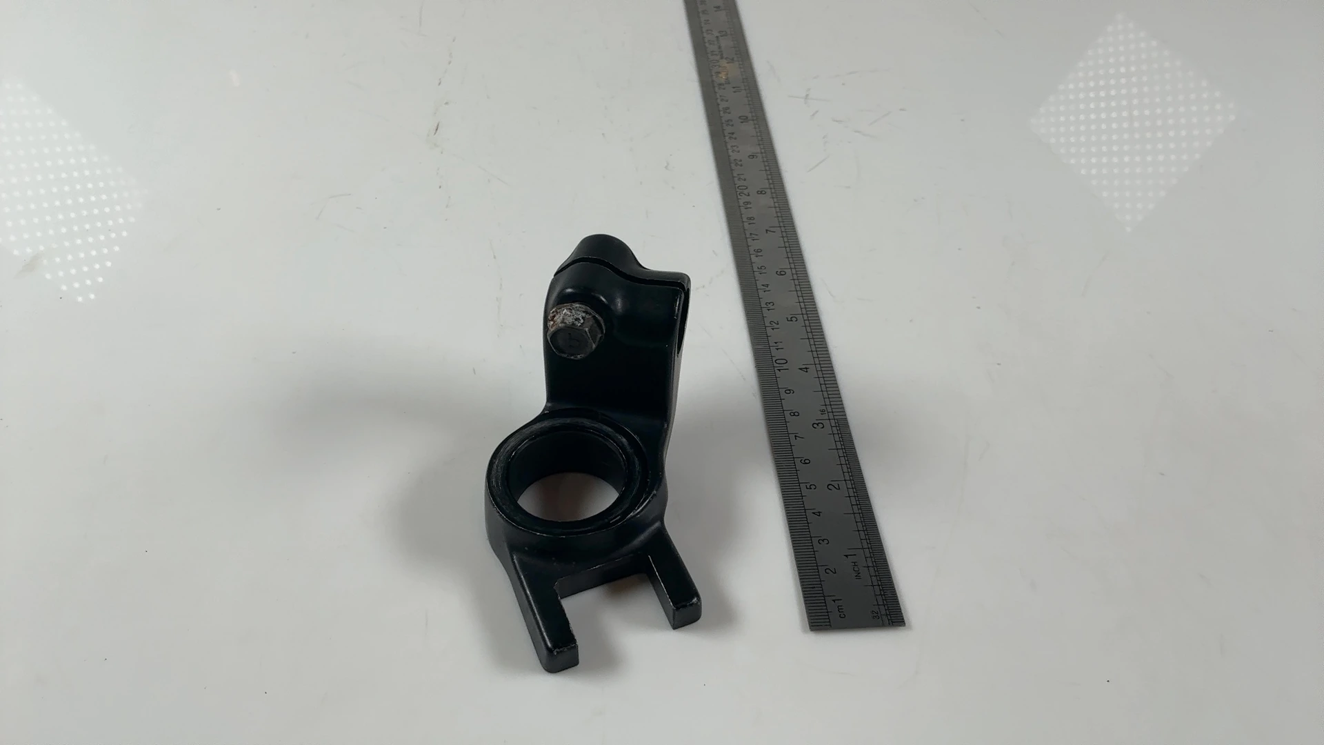 Kawasaki GPz1100 ZX1100 1100 Right Handlebar Holder Clamp 1983-84 OEM 46012-1038 - Image 3