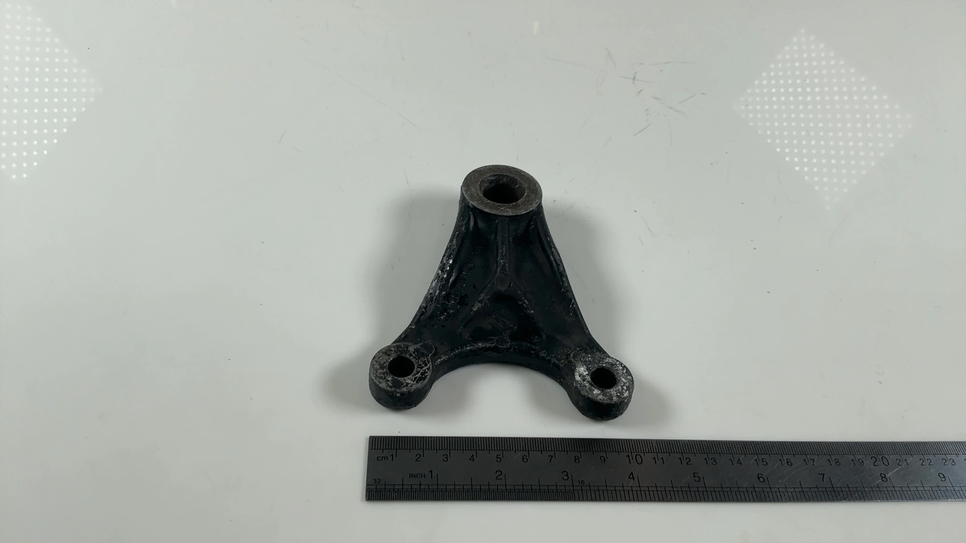Suzuki GS750 GS750B 750CC Rear Brake Caliper Mount Bracket 1977-1979 OEM 69721-47011 - Image 5