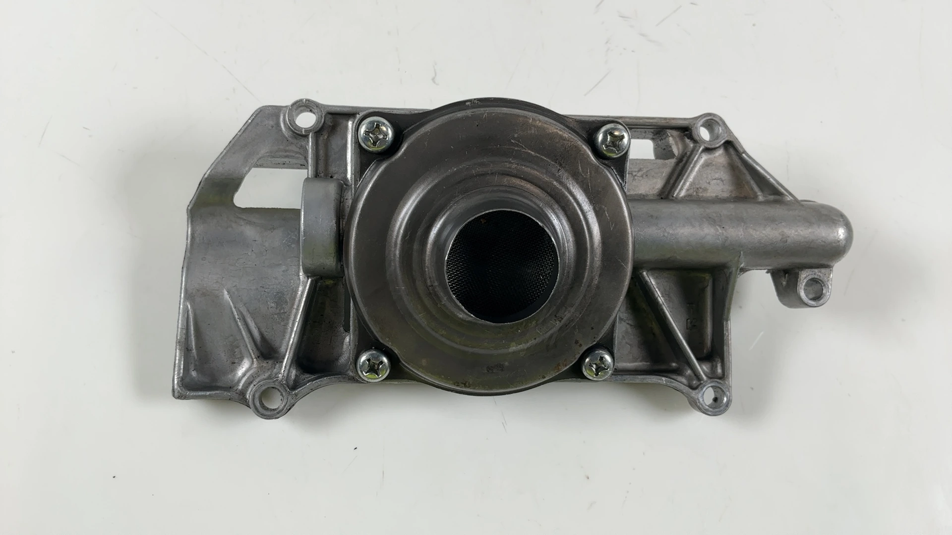 Yamaha TDM 850 3VD 850cc Oil Strainer Filter Housing 1991-1993 OEM 3VD-13412-00