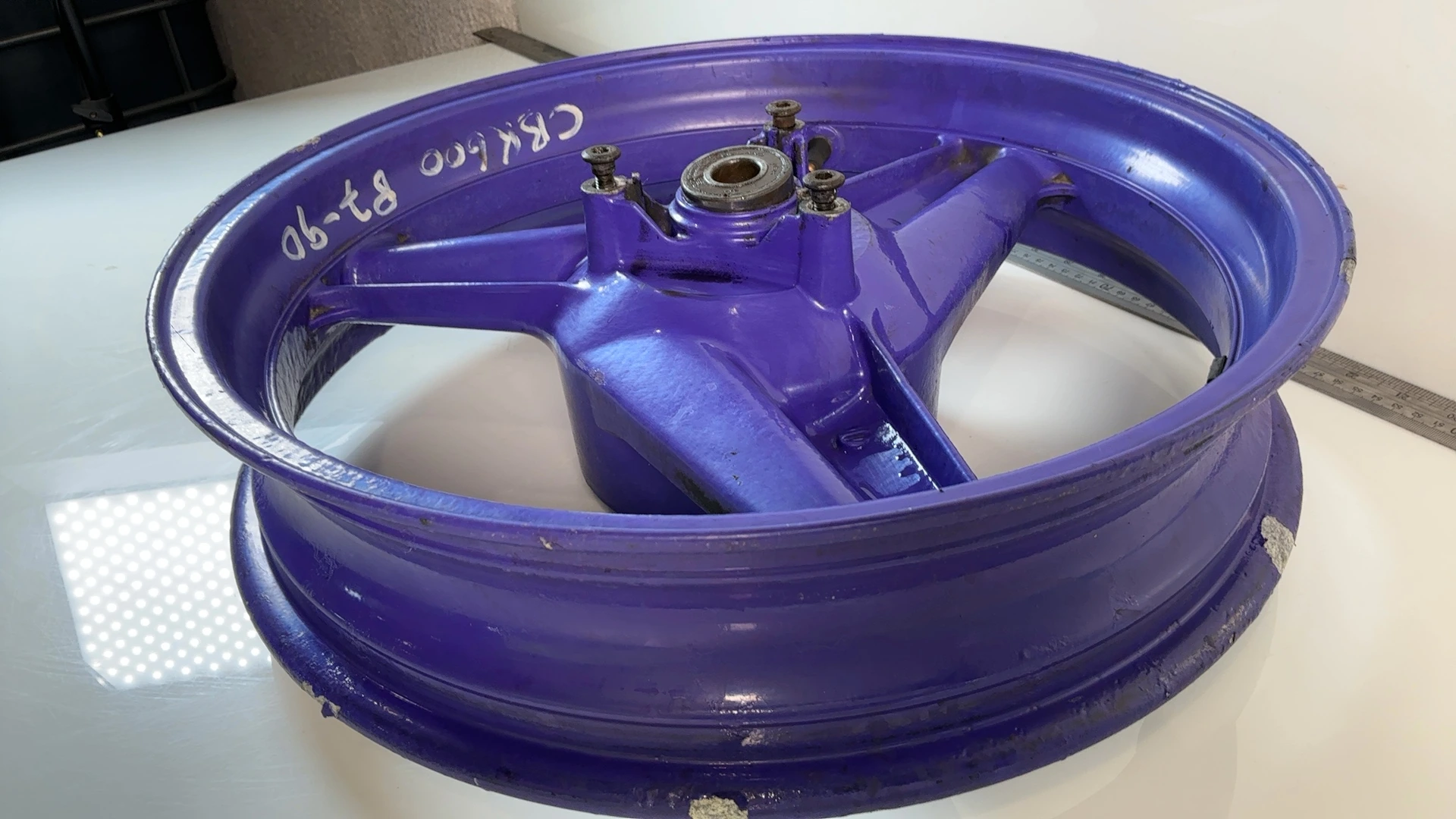 Honda CBR600 Hurricane F1 600cc Front Wheel Rim 1987-1990 OEM 44650-KT8-305ZA - Image 6