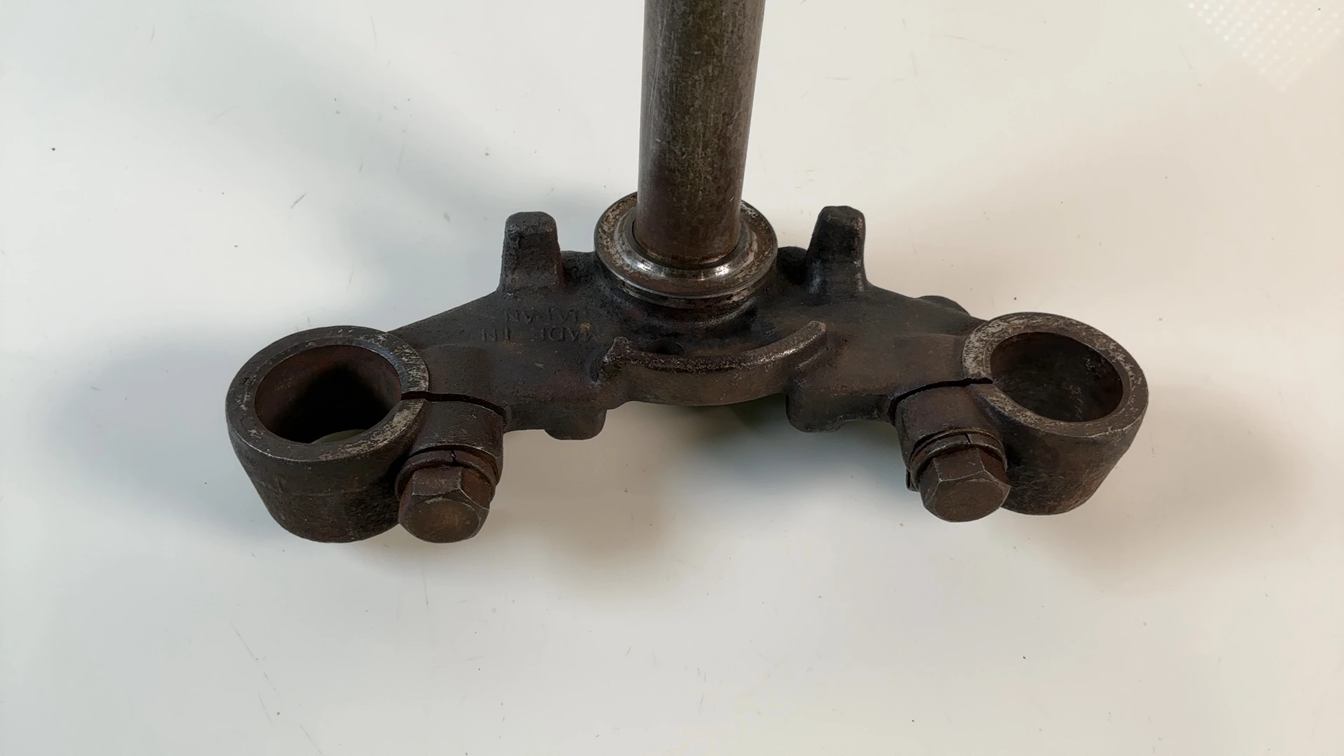 Suzuki TS185 TS 185 183cc Lower Triple Tree T Stump 1971-1977 OEM 51410-28013 - Image 5