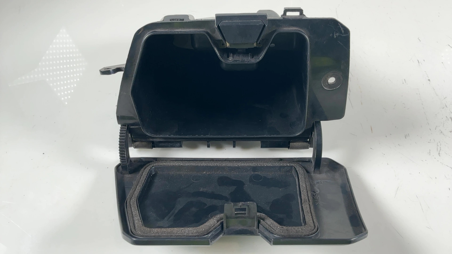 Yamaha FJR1300 FJR 1300 1300cc Glove Storage Box  2001-2005 OEM 5JW-28303-00-00 - Image 8
