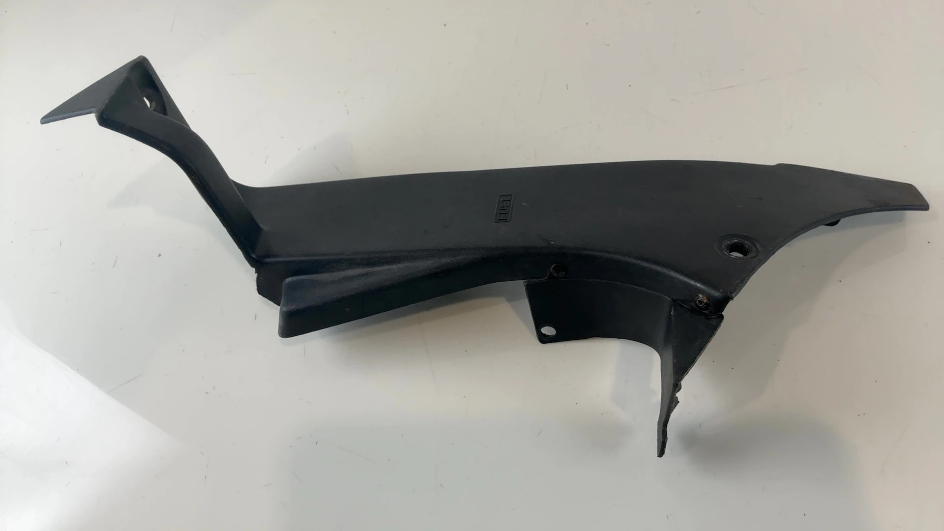Honda CBR900RR SC28 893cc Right Inner Fairing Trim Panel 1994 1995 64592MAE3000 - Image 7