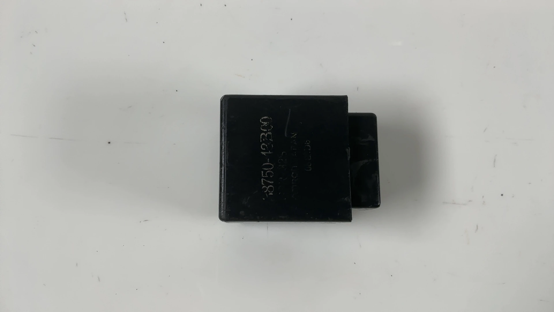 Suzuki Malaguti Firefox F15 50 Turn Signal Flasher Relay 1996-06 OEM 38750-13B00 - Image 2