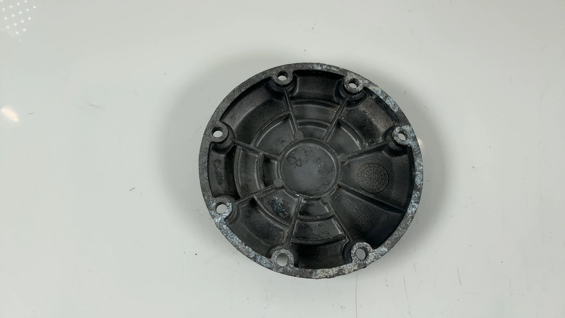 Triumph Trophy Daytona Speed Triple 1200 900 Right Engine Cover 1992-03 T1260215 - Image 4