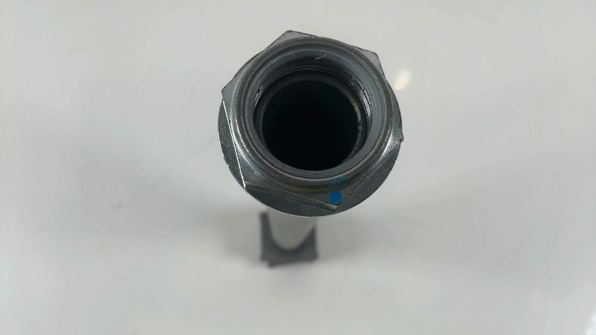 Aprilia RS660 Tuono 660 660cc Rear Wheel Axle Spindle 2021-2026 OEM 2B006173 - Image 4
