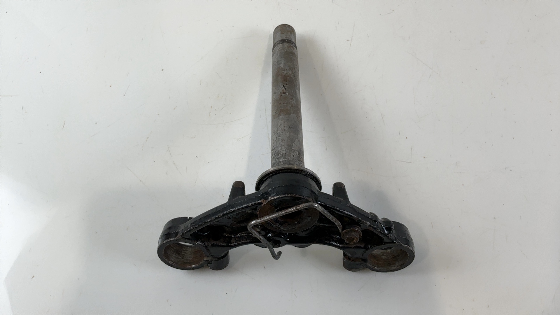 Yamaha RX100 36L 100CC Lower Fork Bridge Triple Tree Yoke 1985-1990 1V1-23340-02 - Image 4