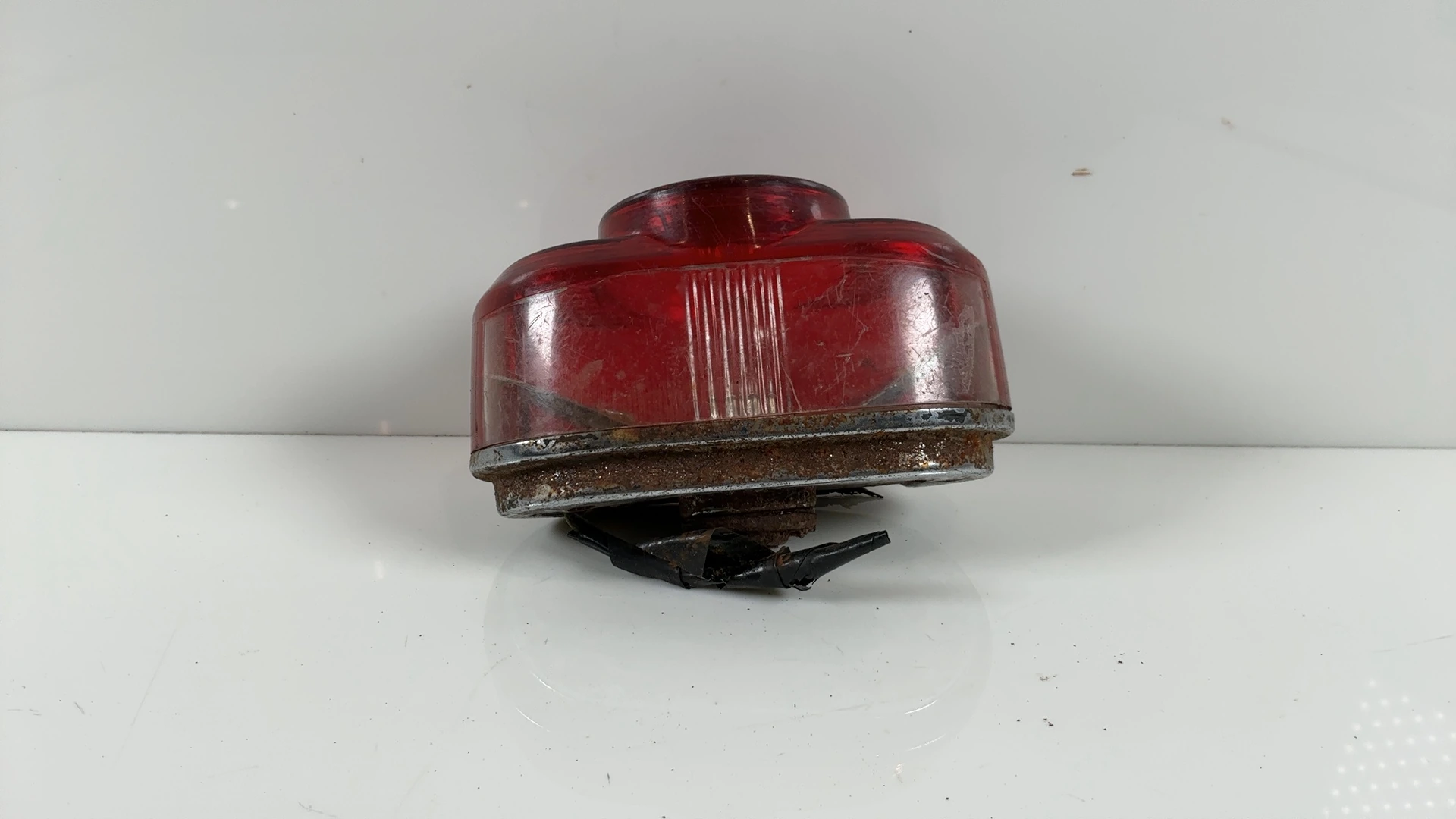 Honda Super Cub C50 50cc Tail Light Brake Lens 1966-1971 OEM 33701-041-671 - Image 3