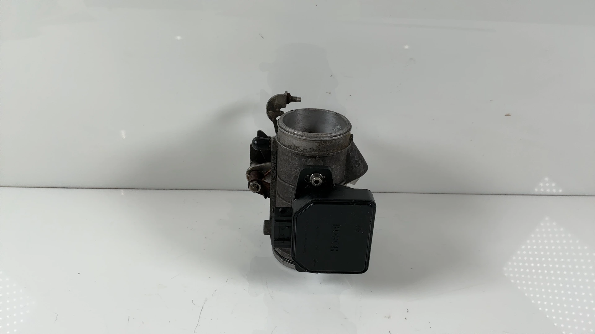 BMW R1100GS R1100RT 1100 Left Fuel Throttle Body Assembly 1993-2001 13541340613 - Image 2