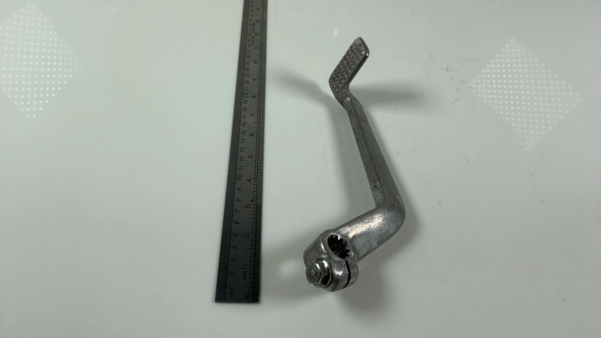 Suzuki GS700ES GS700 700cc Rear Brake Foot Pedal Lever 1984 1985 OEM 43111-31300 - Image 4
