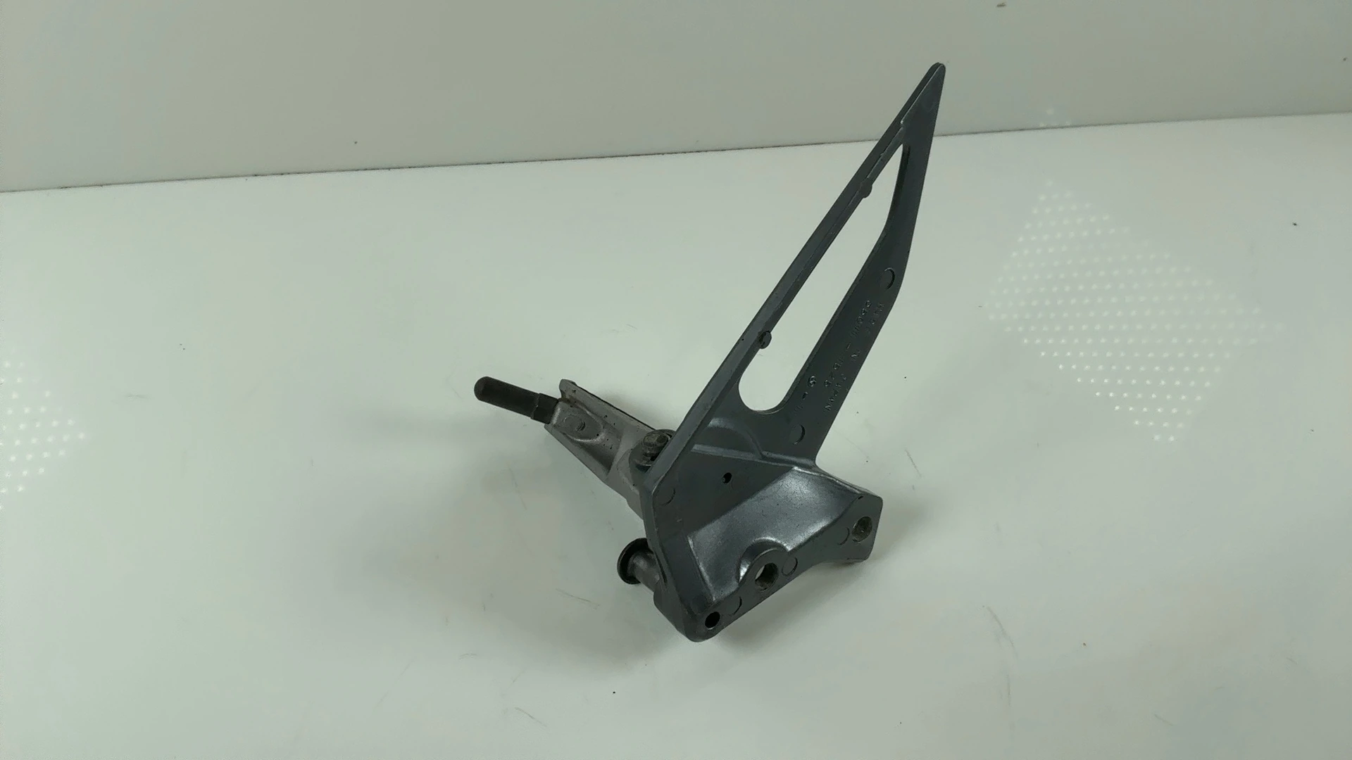Kawasaki ZZR250 EX250H 250cc Left Front Footrest Bracket 1990-07 OEM 35011-1525 - Image 4