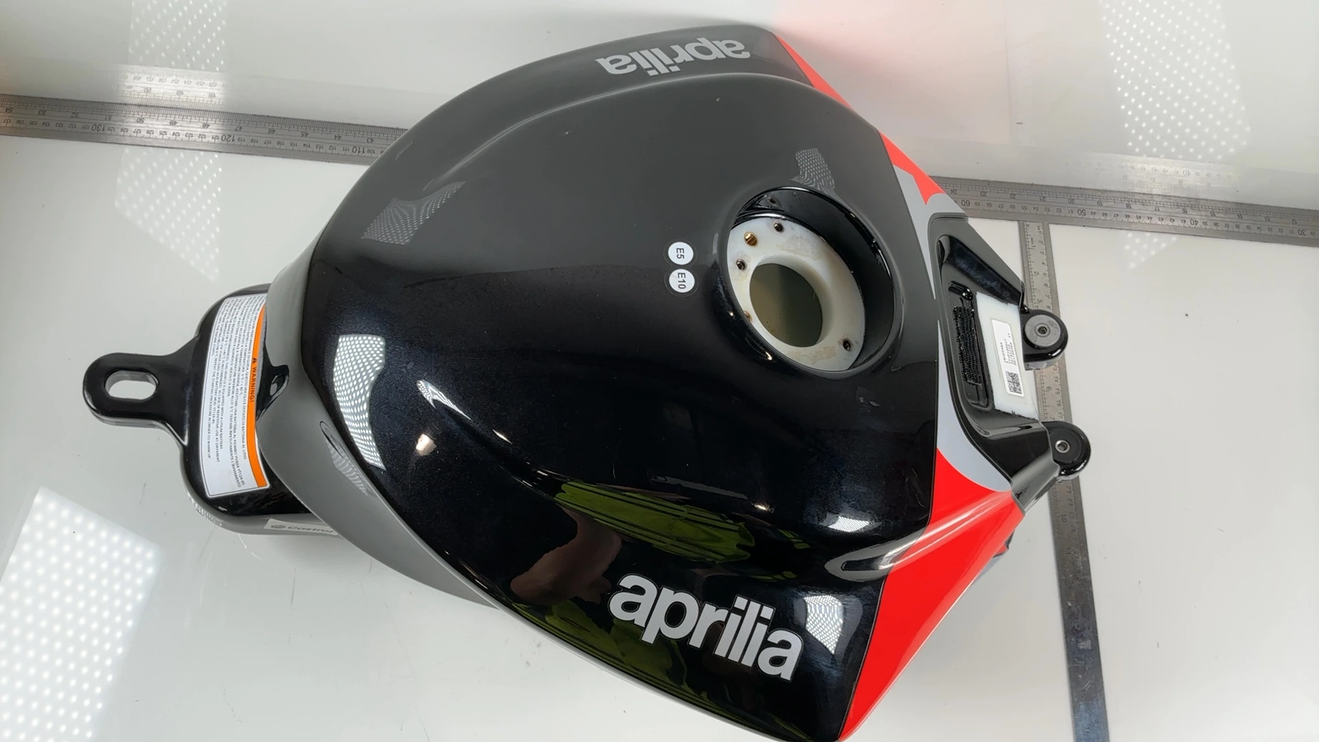 Aprilia Tuono 660 Factory RS660 660cc Gas Fuel Tank 2021-26 OEM 2B005484 Acerbis - Image 3