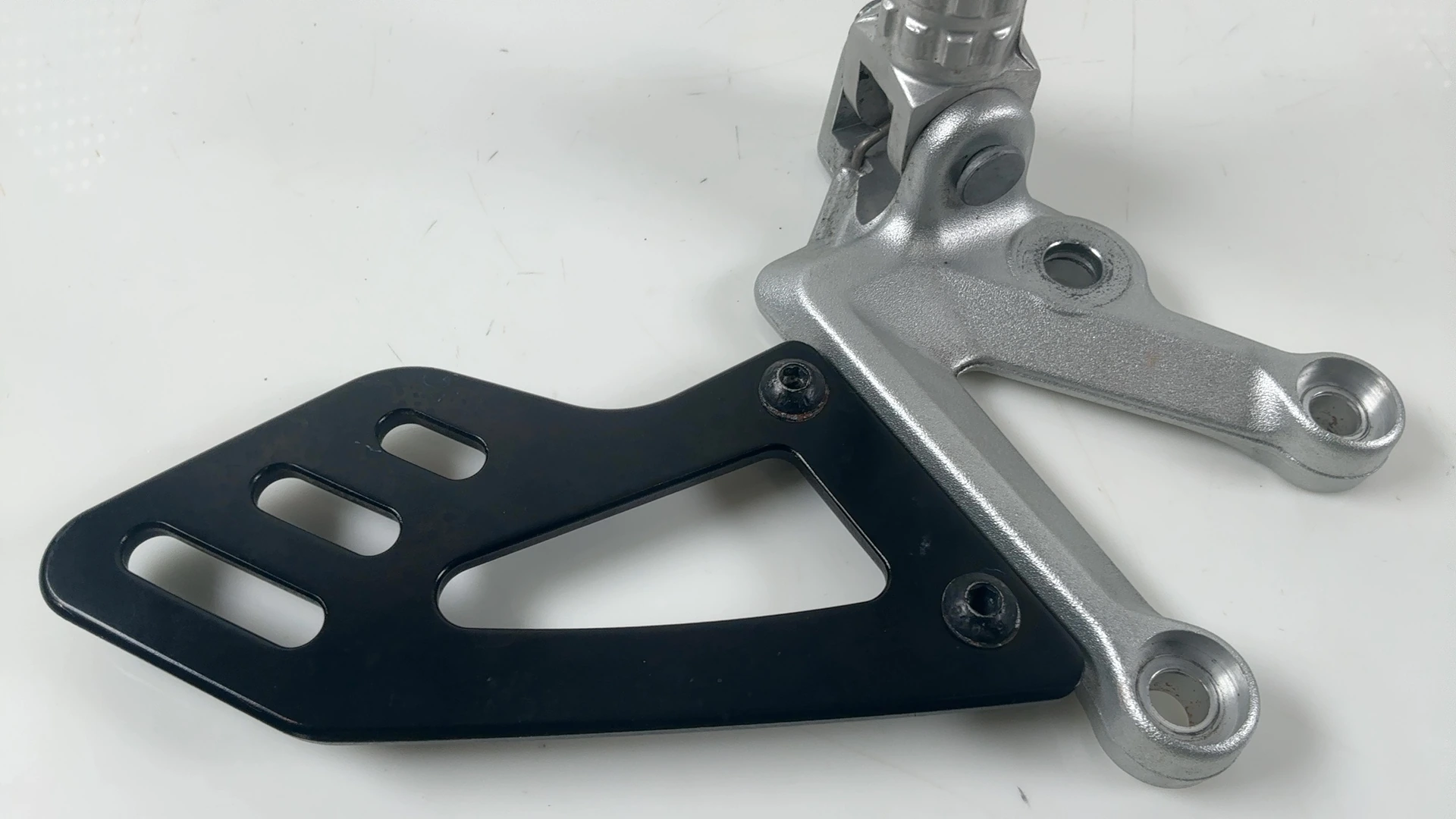 Aprilia Tuono V4 Factory 1100 Left Front Foot Rest Hanger 2017-2026 OEM 2B012339 - Image 8