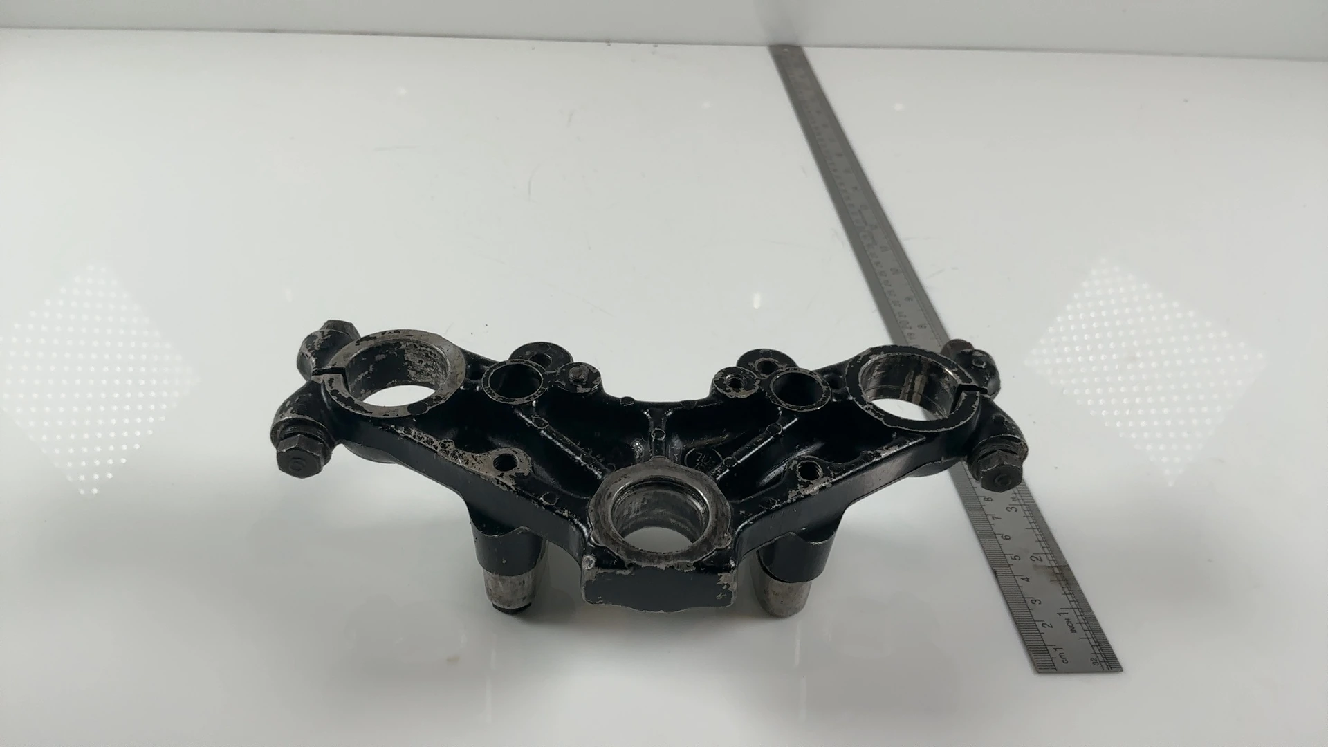 Yamaha RD125LC RD125 Upper Triple Clamp Fork Bridge 1982-84 OEM 10W-23435-00-98 - Image 3