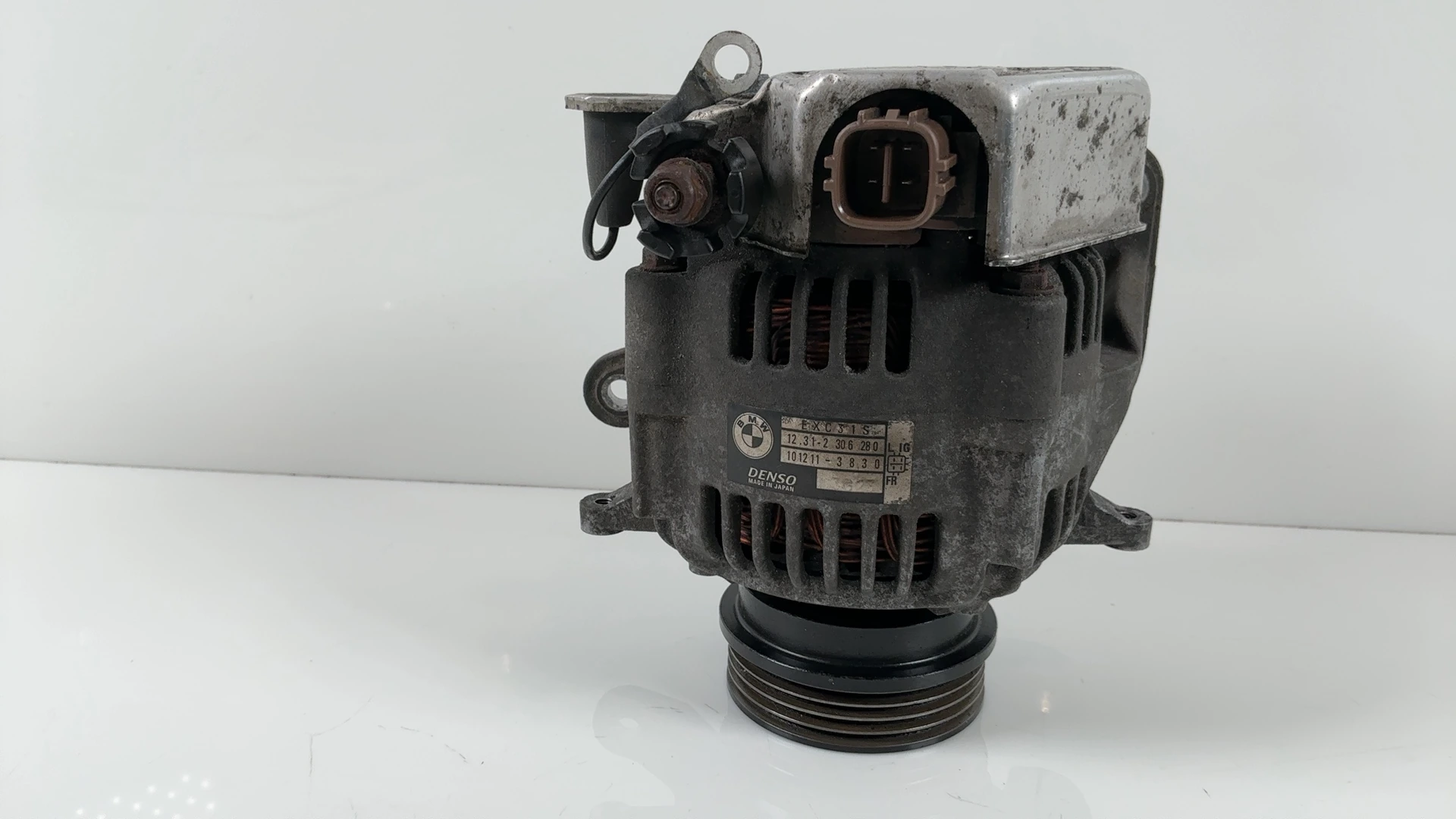BMW R1200GS K25 1200CC Alternator 2004-2009 OEM 12312306280 - Image 10