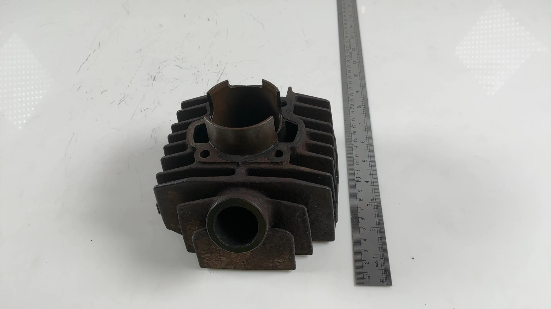 Yamaha YB100 DX100 100cc Cylinder Barrel 1978-1987 OEM 2R4-11311-00-00 - Image 3