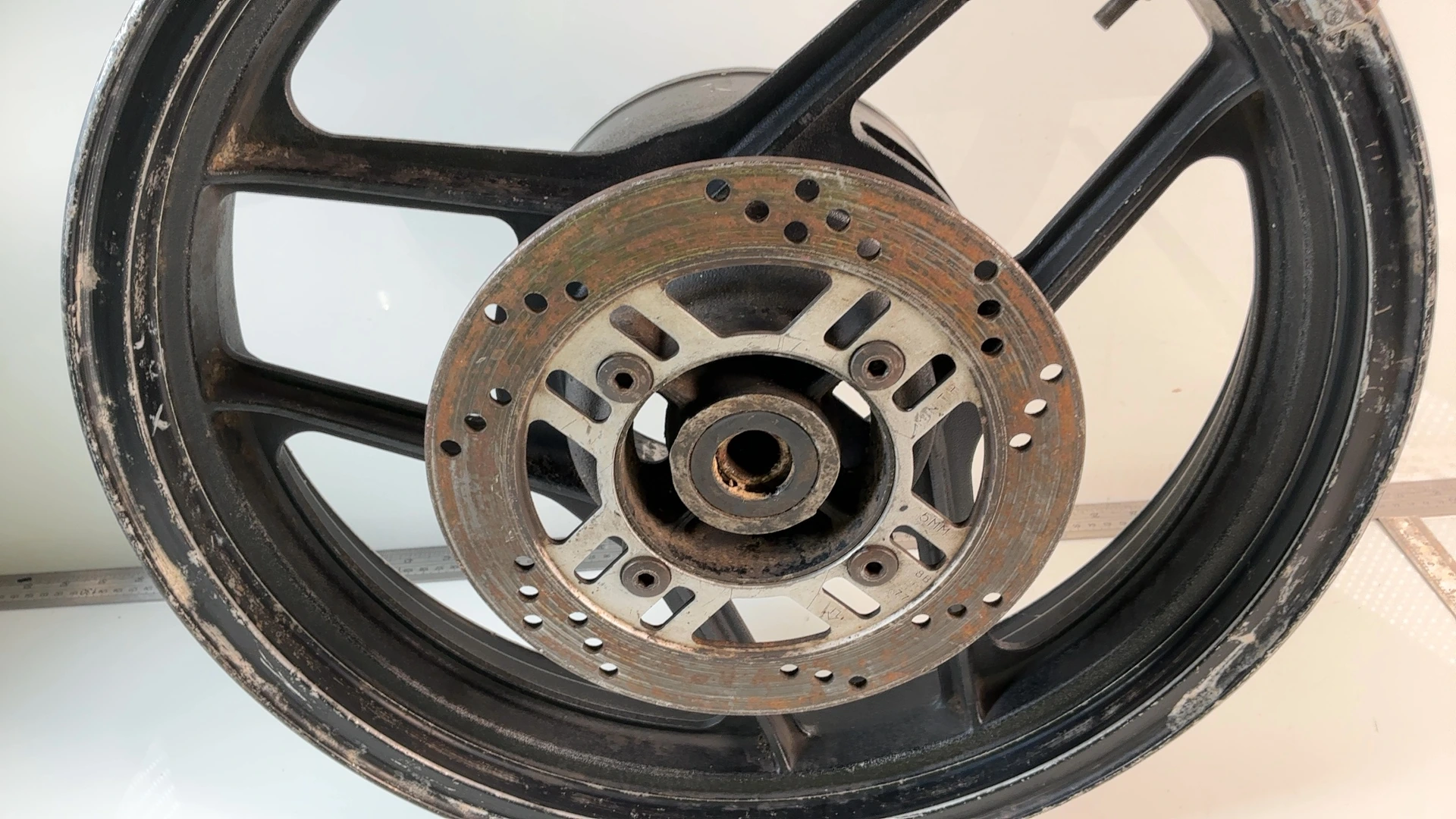 Kawasaki GPX750R ZX750F 750cc Rear Wheel Rim 1987-1990 OEM 41073-1345-R2 R1200 - Image 6