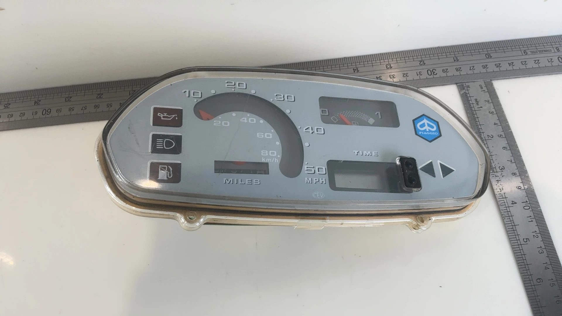 Piaggio Sfera NSL 50 50cc Speedometer Instrument Cluster 1991-1994 OEM 273041 - Image 3